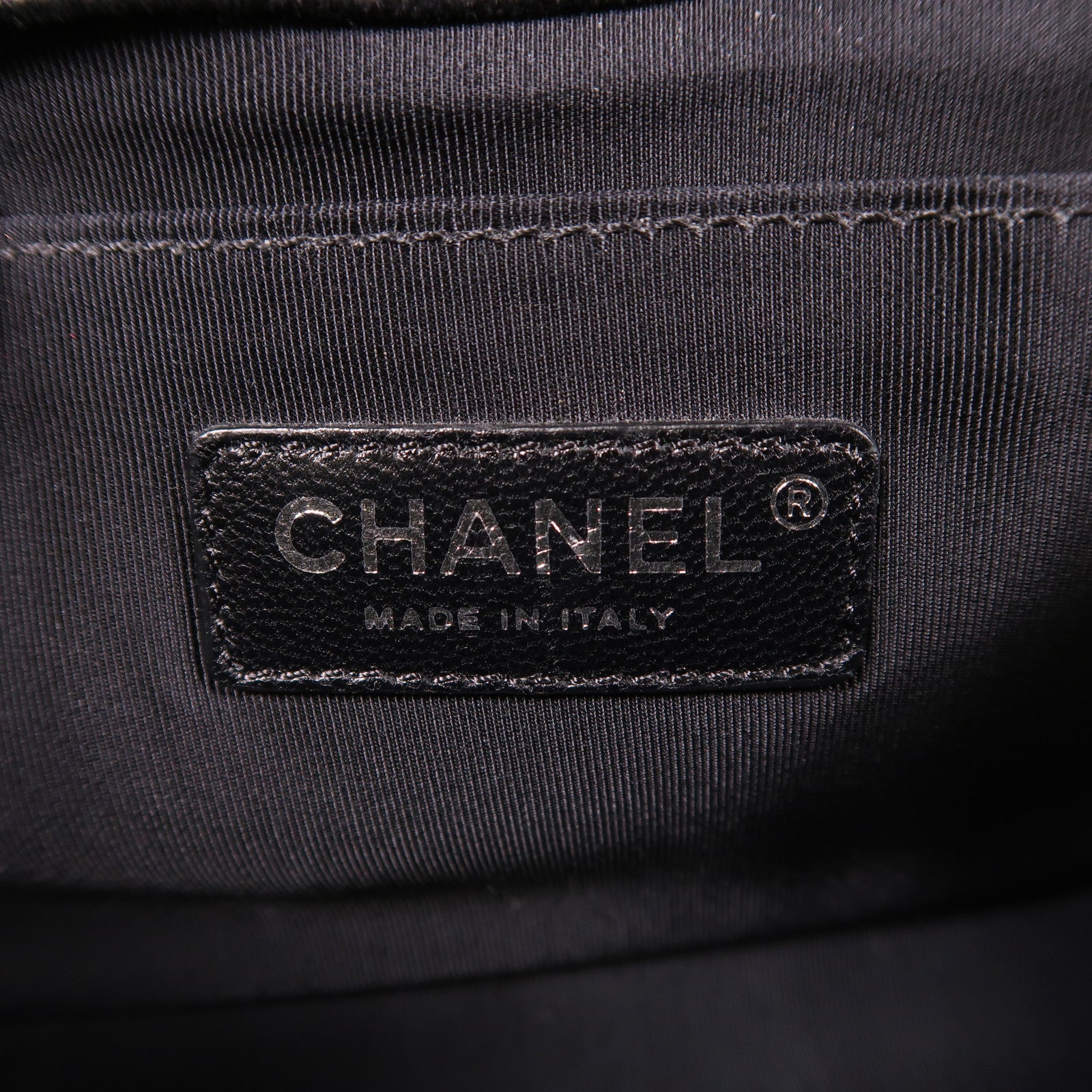 CHANEL CC SHW Boy 25 Chain Shoulder Bag Calfskin Leather Black