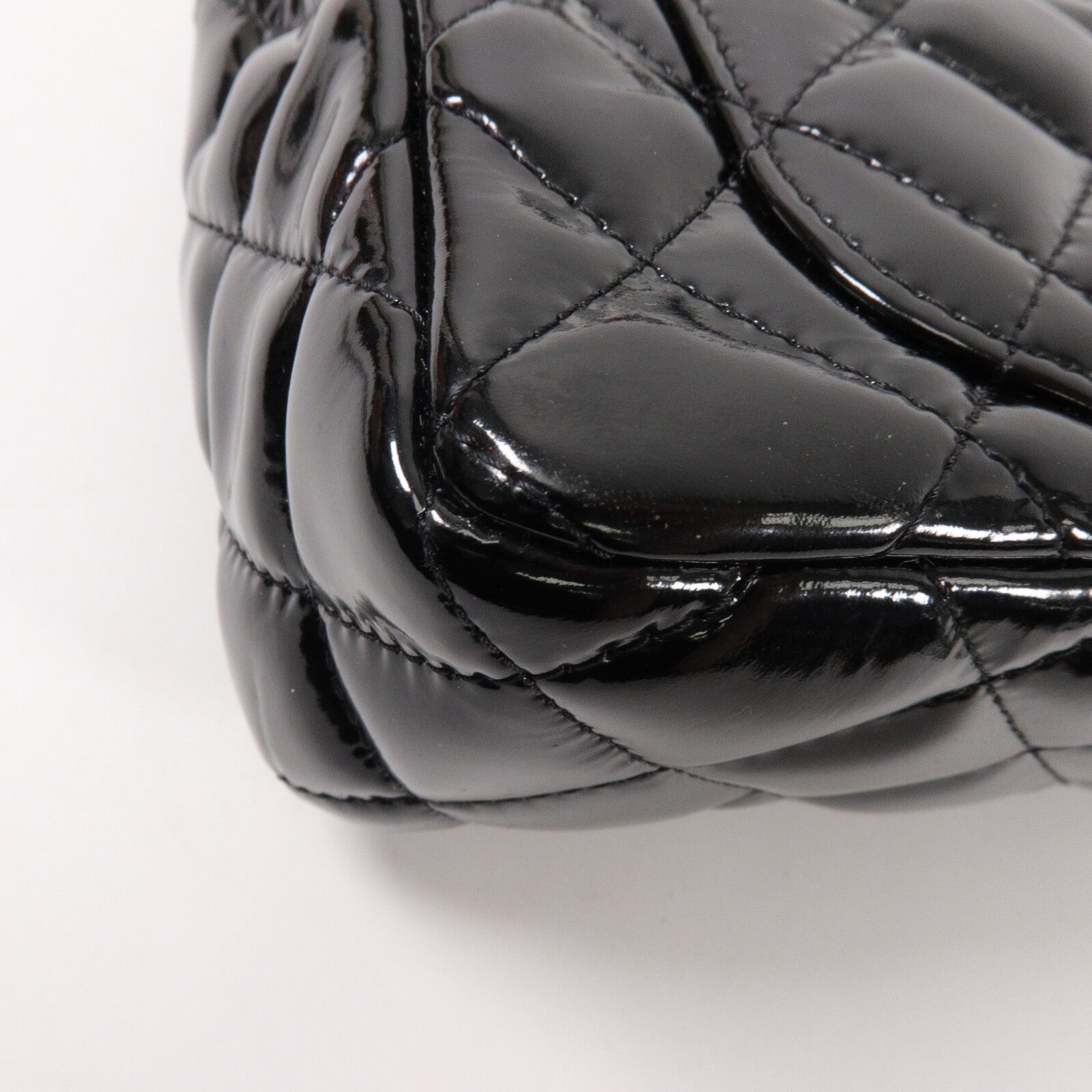 CHANEL 漆皮皮革Mini Classic 20鏈帶肩背袋