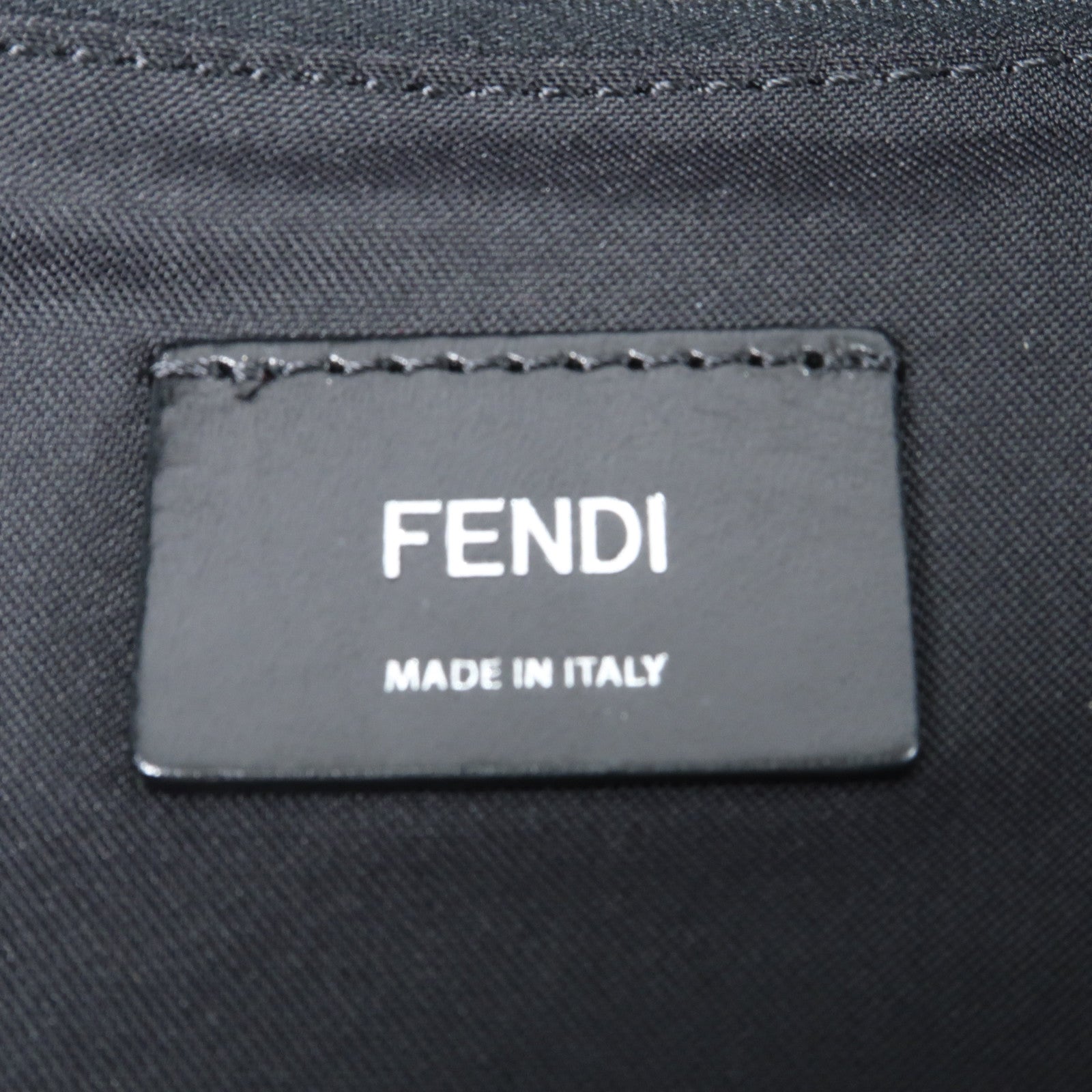 FENDI 牛皮皮革/鱷魚皮革Monster Backpack銀扣背包