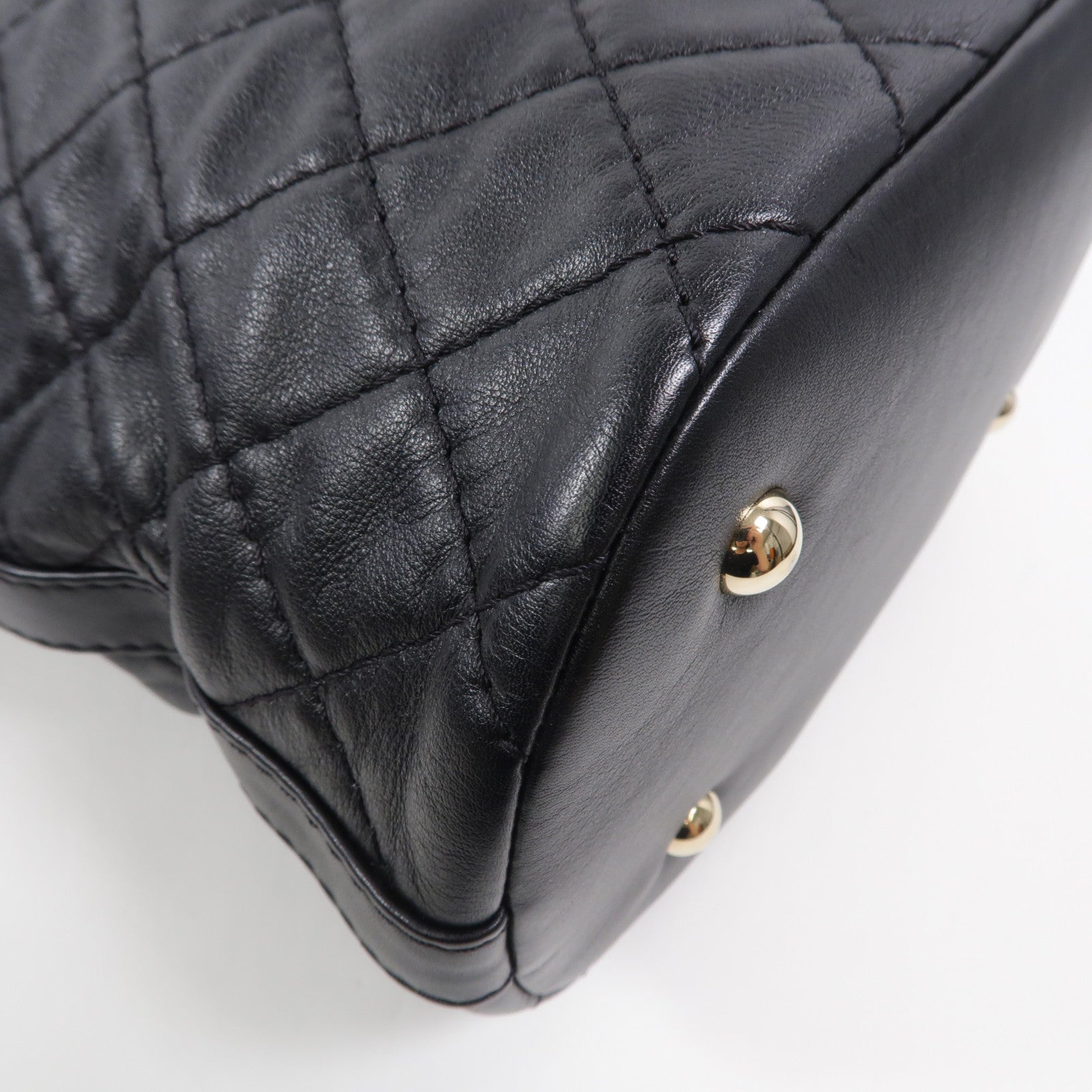 CHANEL 羊皮皮革Bucket Bag鏈帶肩背袋