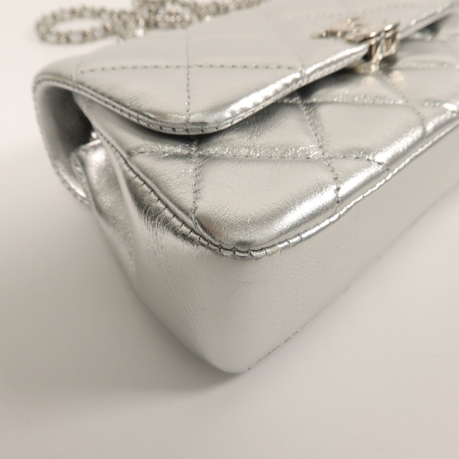 CHANEL 牛皮皮革Clutch With Chain鏈帶肩背袋