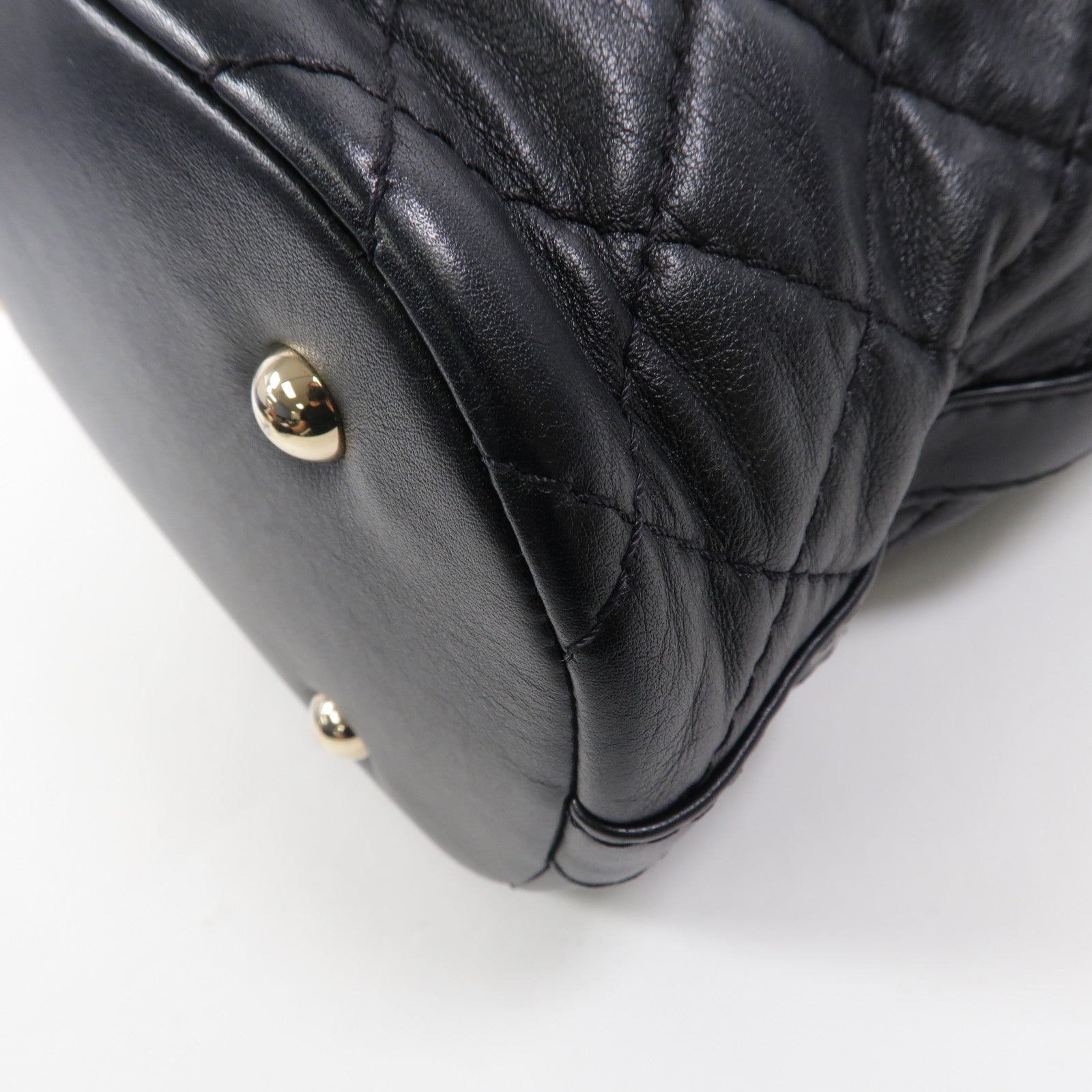 CHANEL 羊皮皮革Bucket Bag鏈帶肩背袋