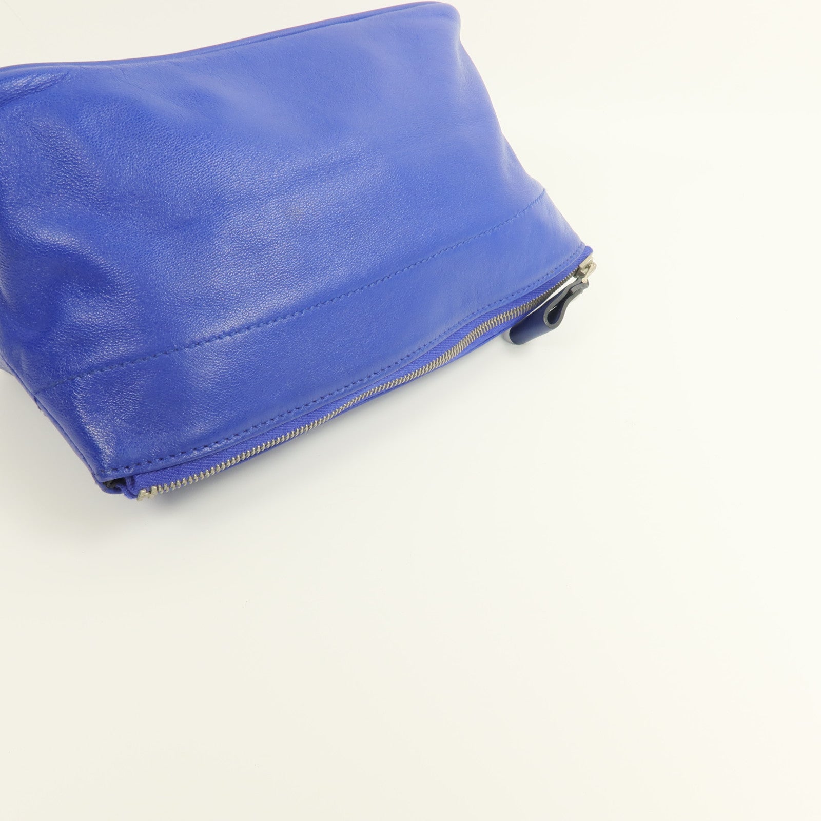 HERMES Milo皮革Tohubohu手拿包Bleu Electrique