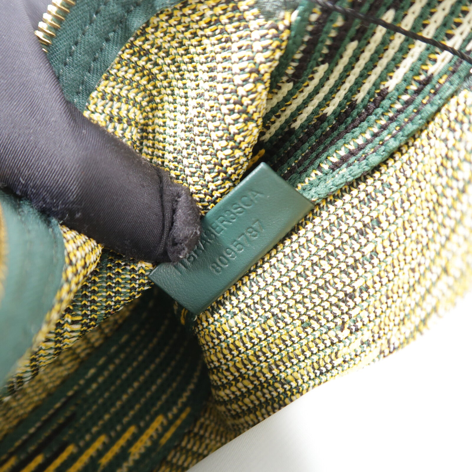 BURBERRY 尼龍Knit Baguette手挽袋