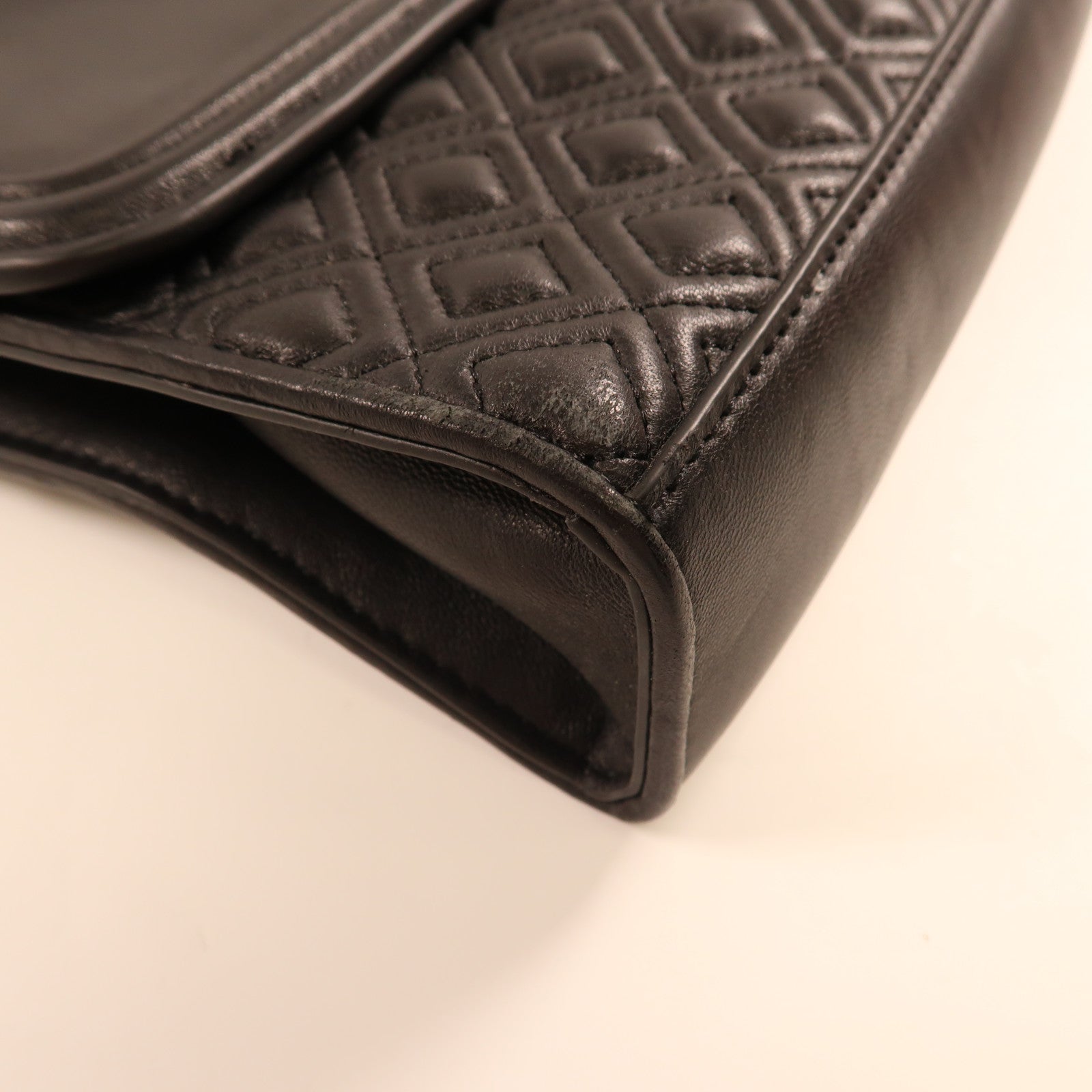 Tory Burch 羊皮皮革Chain Shoulder金扣鏈帶肩背袋黑色