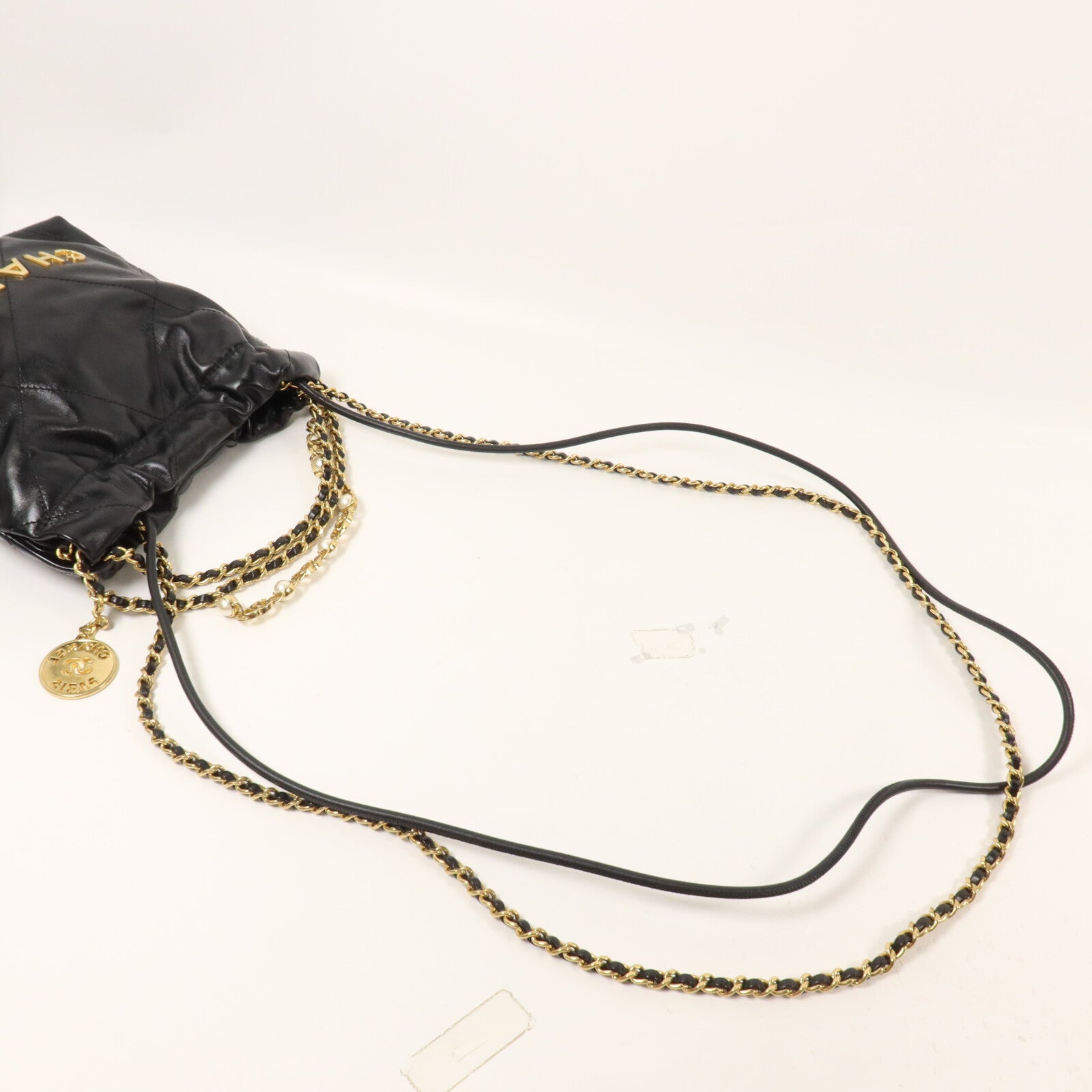 CHANEL 牛皮皮革Chanel 22 Mini鏈帶肩背袋