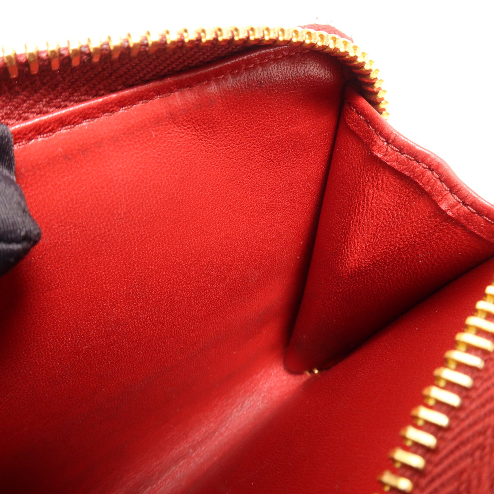 Miu Miu 羊皮皮革Wallet金扣錢包