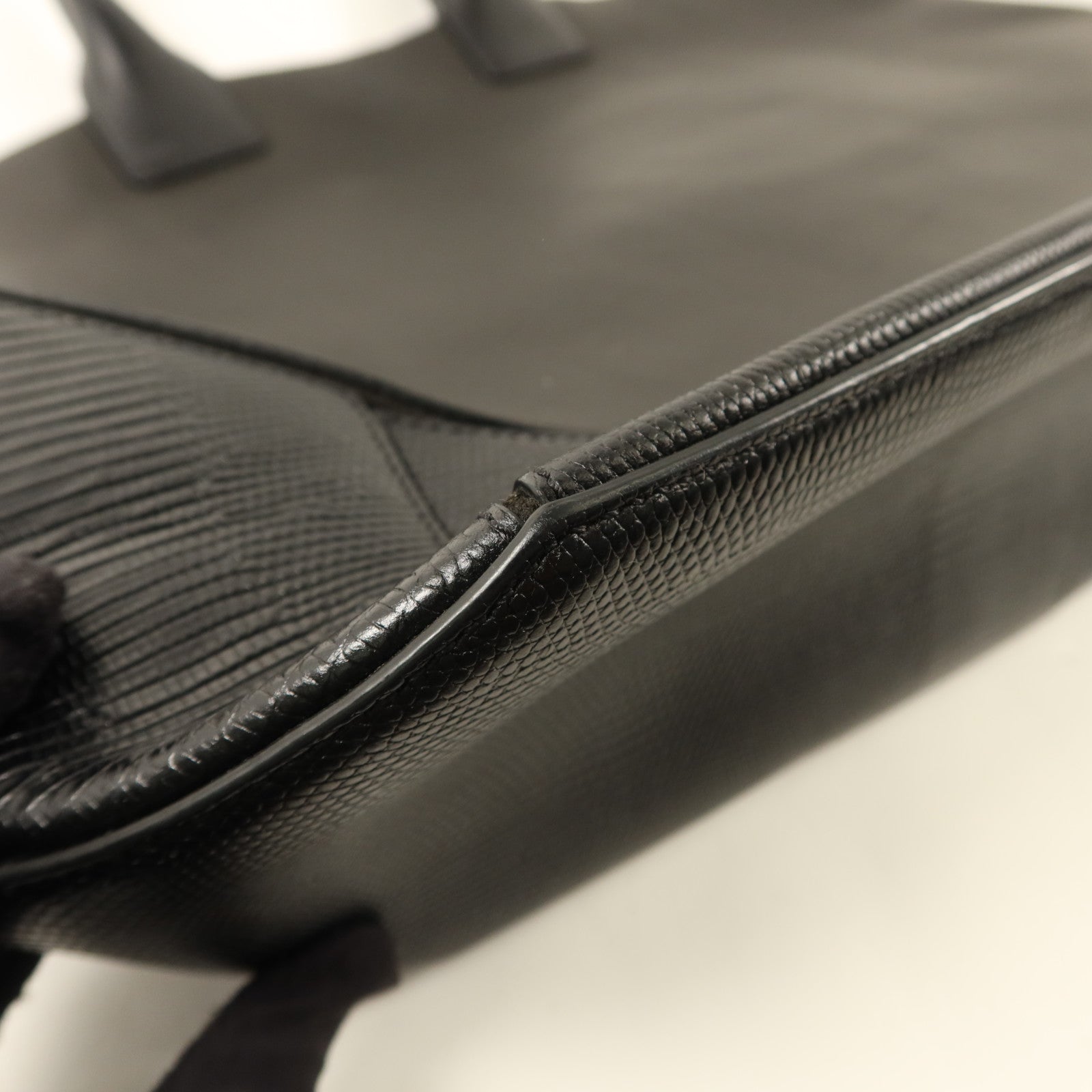 GIVENCHY 牛皮皮革Tote Bag銀扣手挽袋