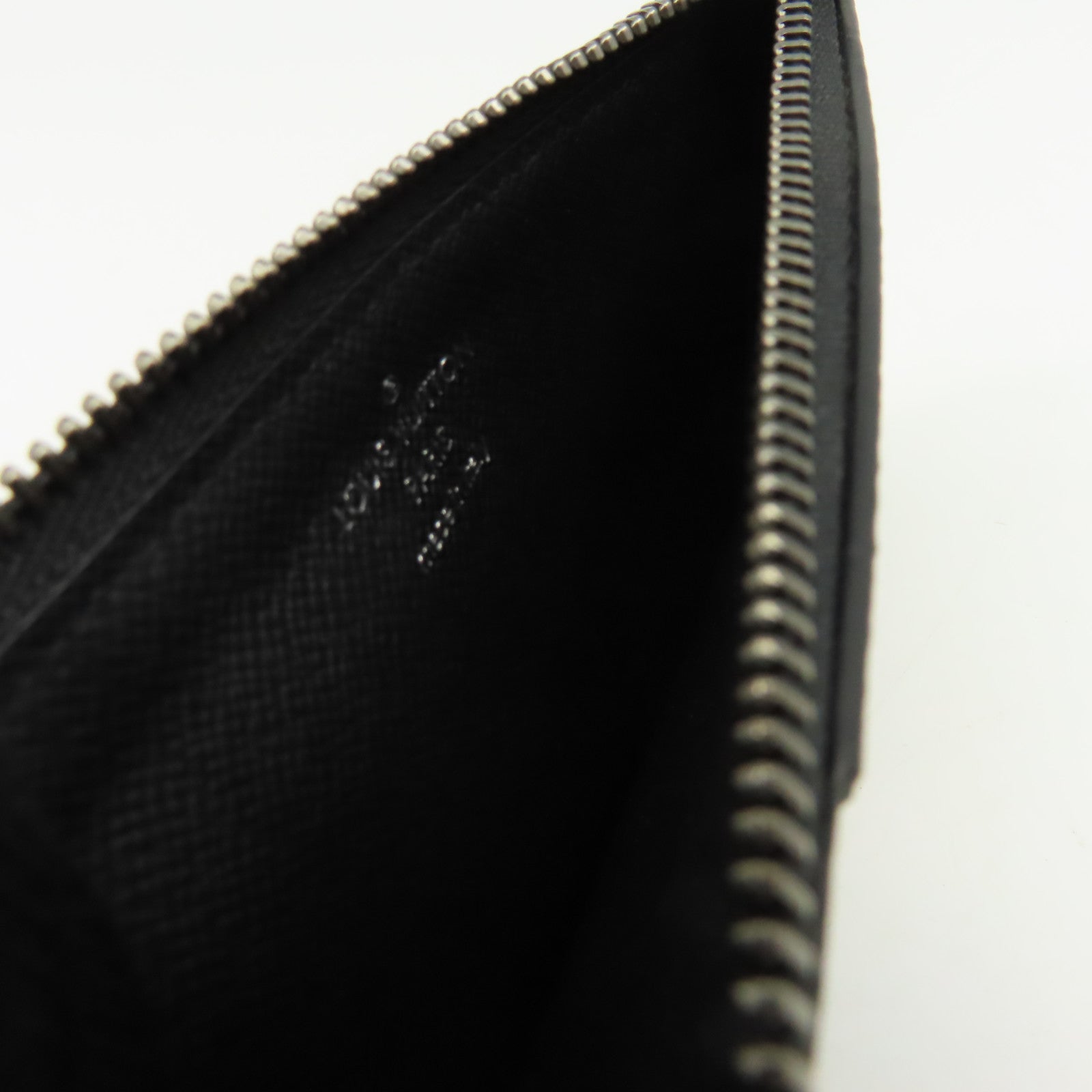 LOUIS VUITTON 【激減優惠】Monogram Eclipse Card Case銀扣卡套黑色/碳灰色