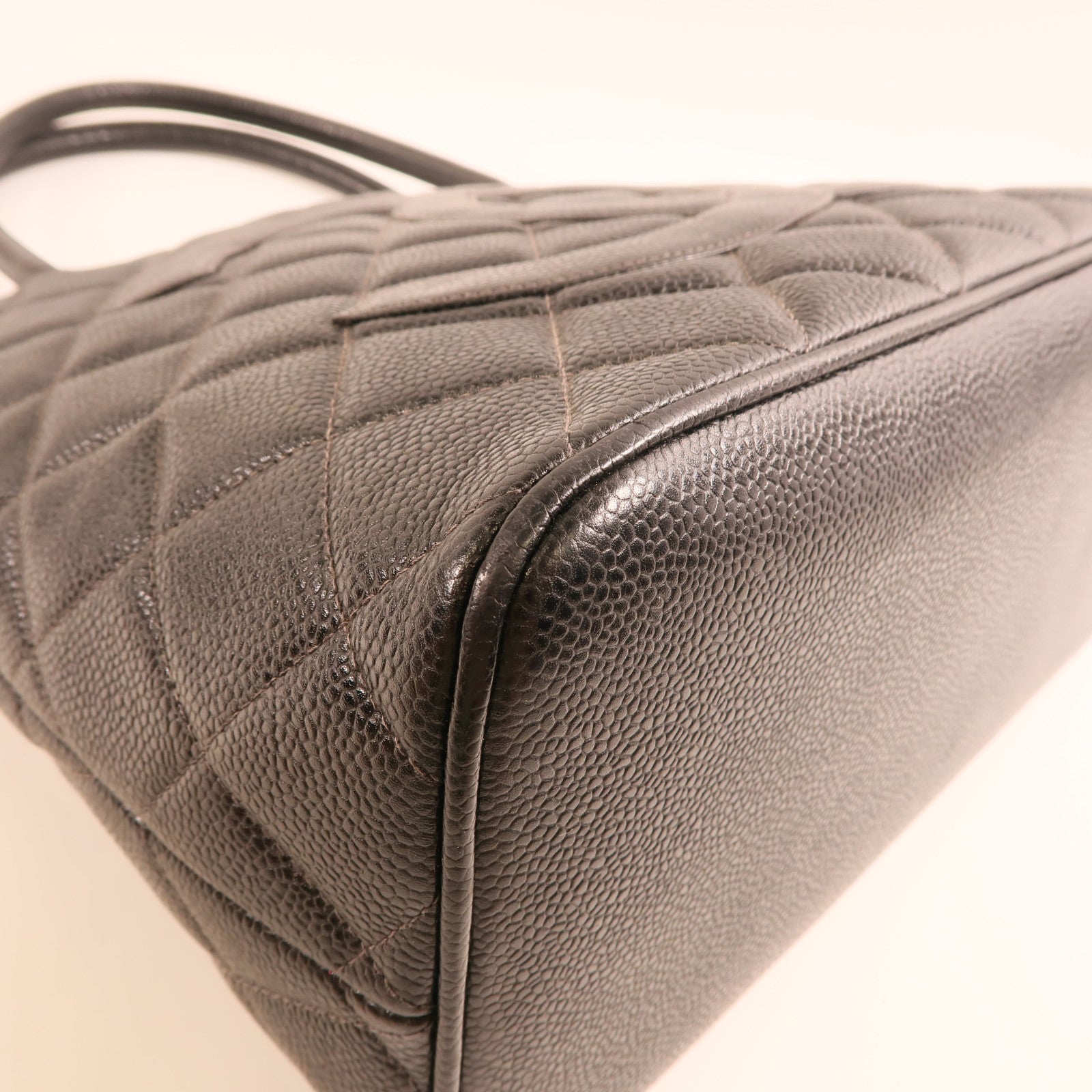 CHANEL 牛皮皮革Tote Bag銀扣肩背袋/手挽袋