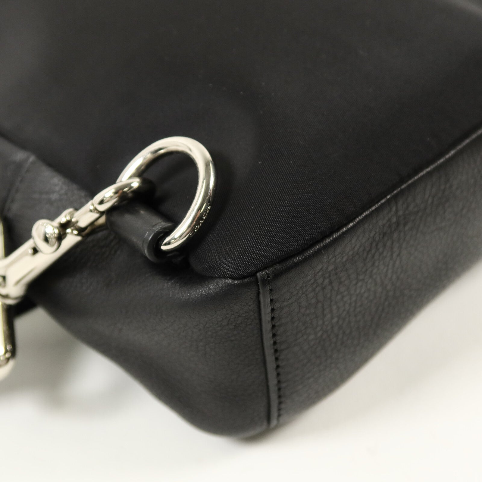COACH 牛皮皮革Shoulder Bag肩背袋
