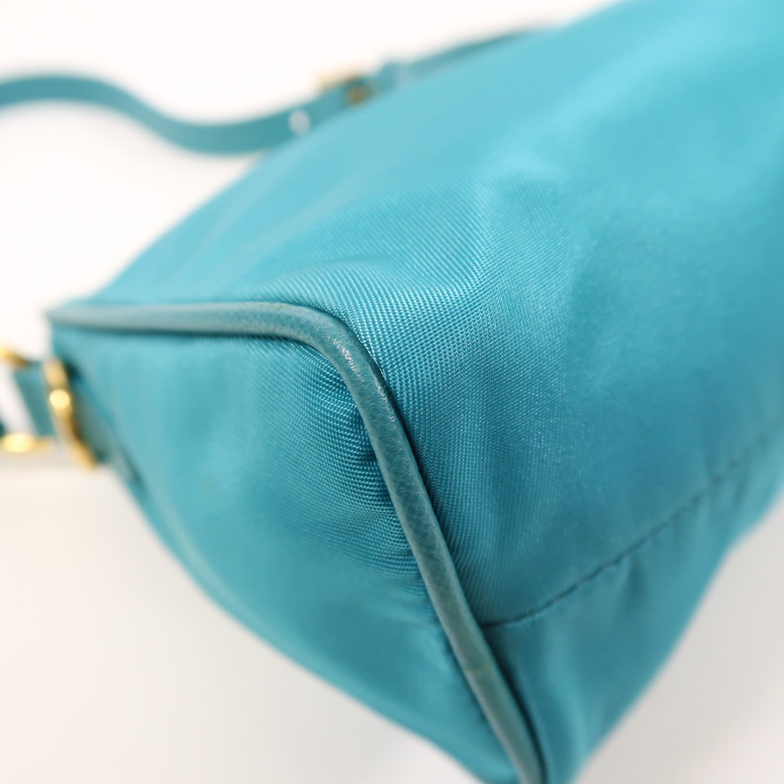 PRADA 尼龍Shoulder Bag金扣肩背袋