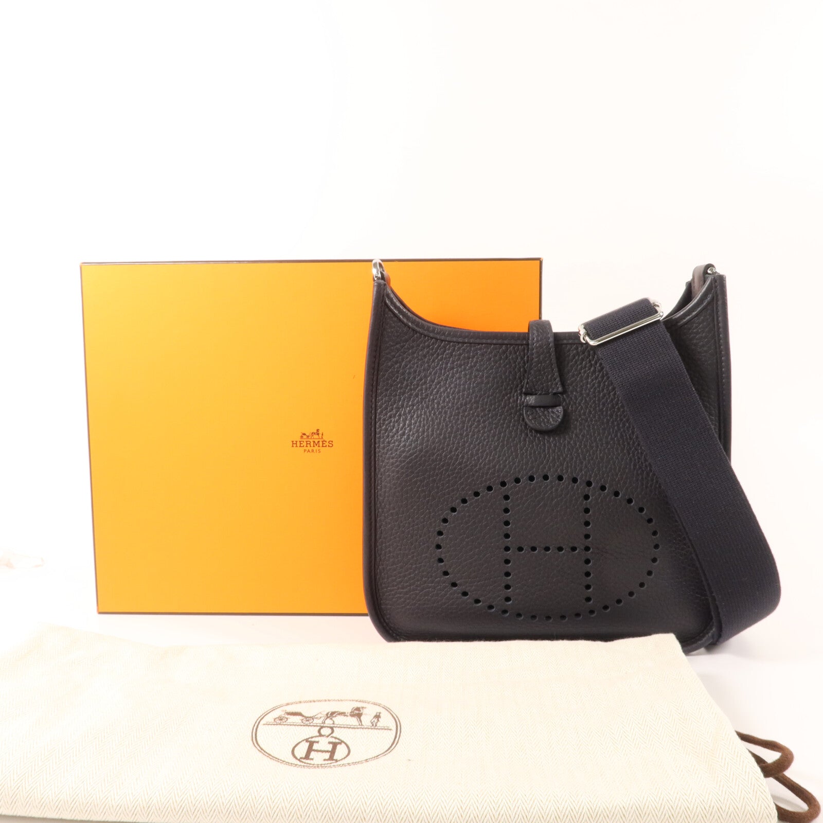 HERMES Clemence皮革Evelyne 23肩背袋Caban