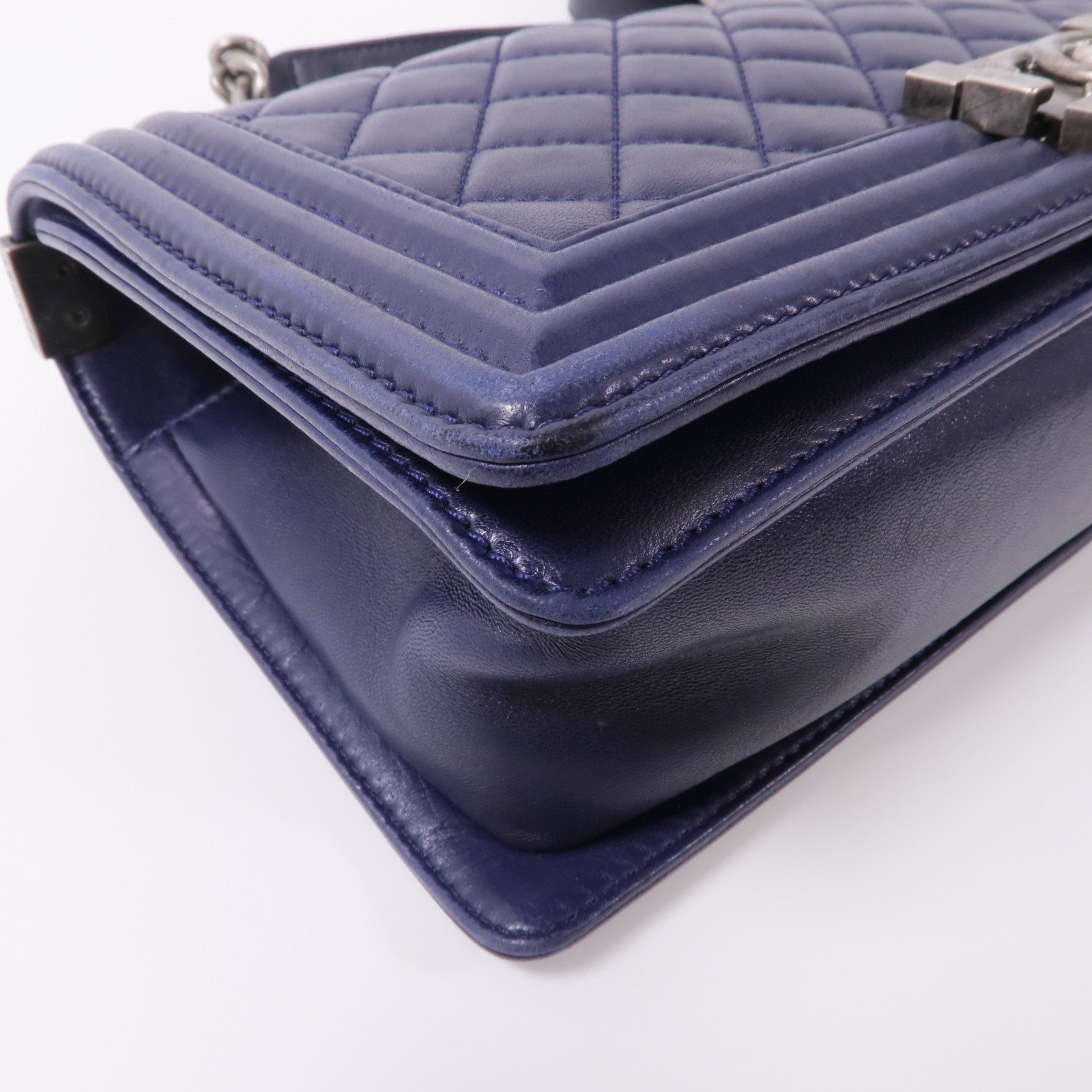 CHANEL 【激減優惠】羊皮皮革Boy 25鏈帶肩背袋