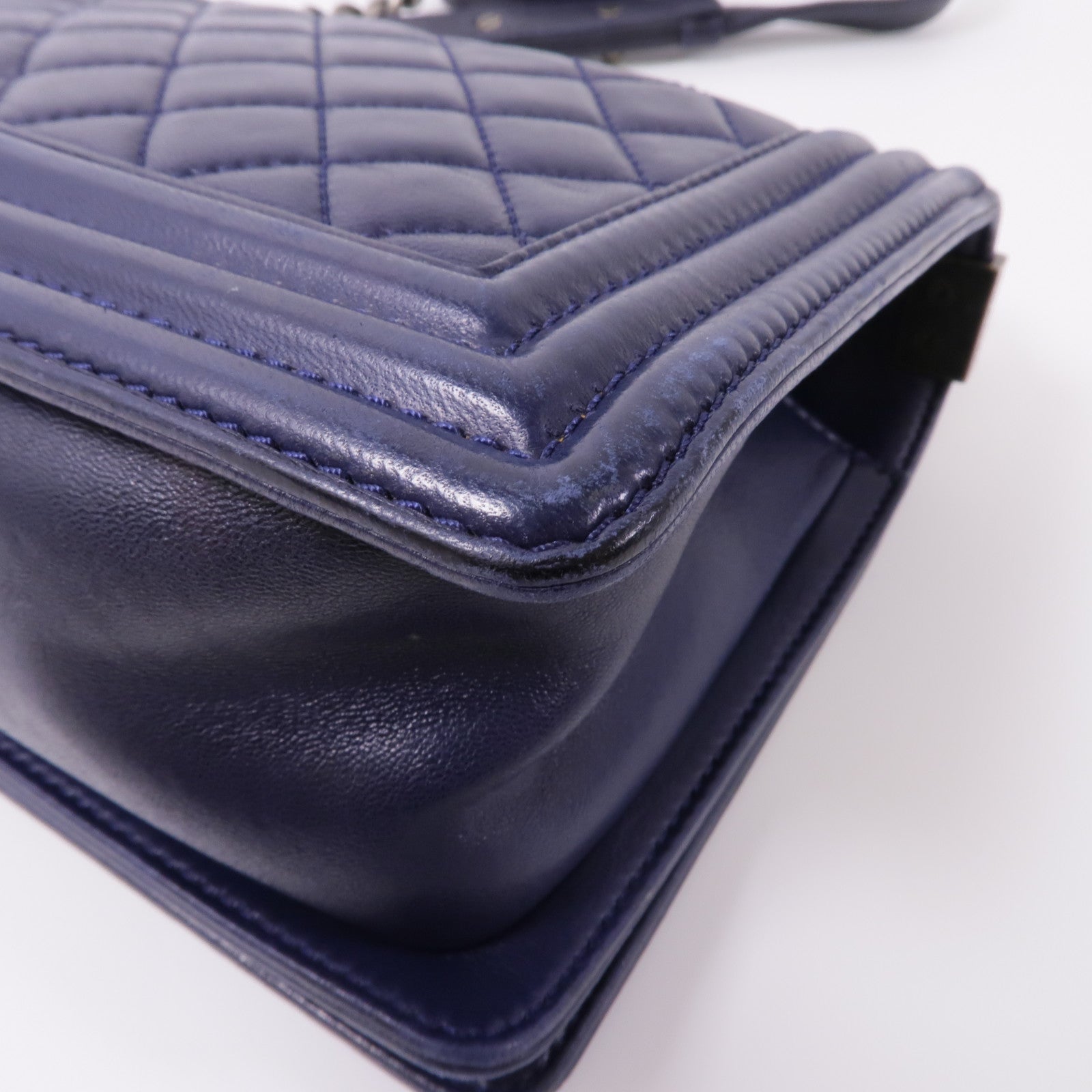 CHANEL 羊皮皮革Boy 25鏈帶肩背袋