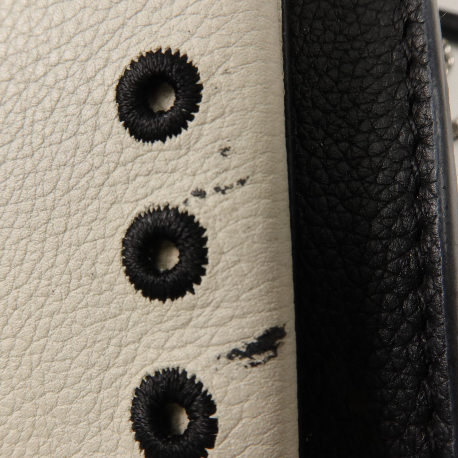 LOUIS VUITTON 牛皮皮革Mylockme BB鏈帶肩背袋