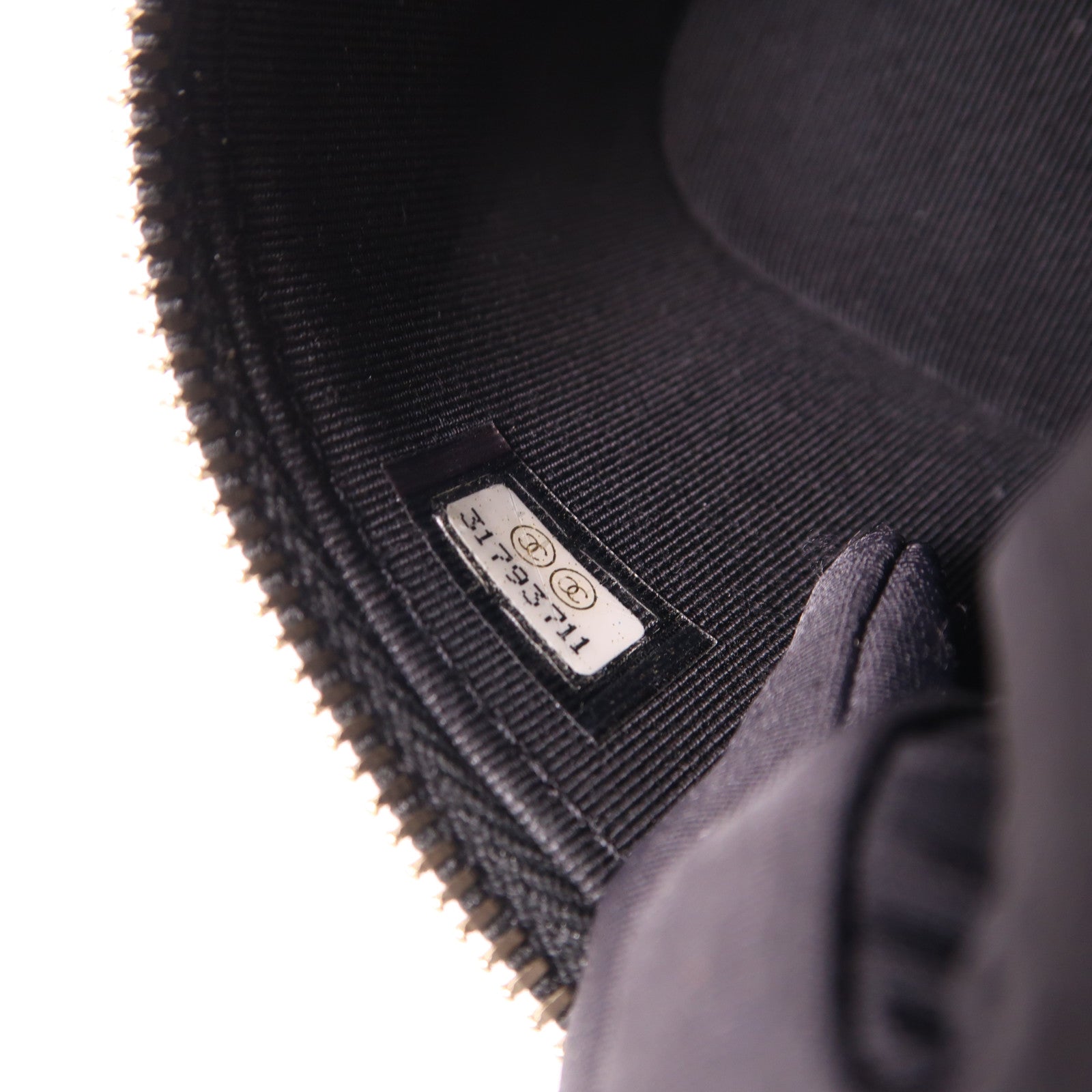 CHANEL 牛皮皮革Chain Shoulder金扣手挽肩背兩用袋