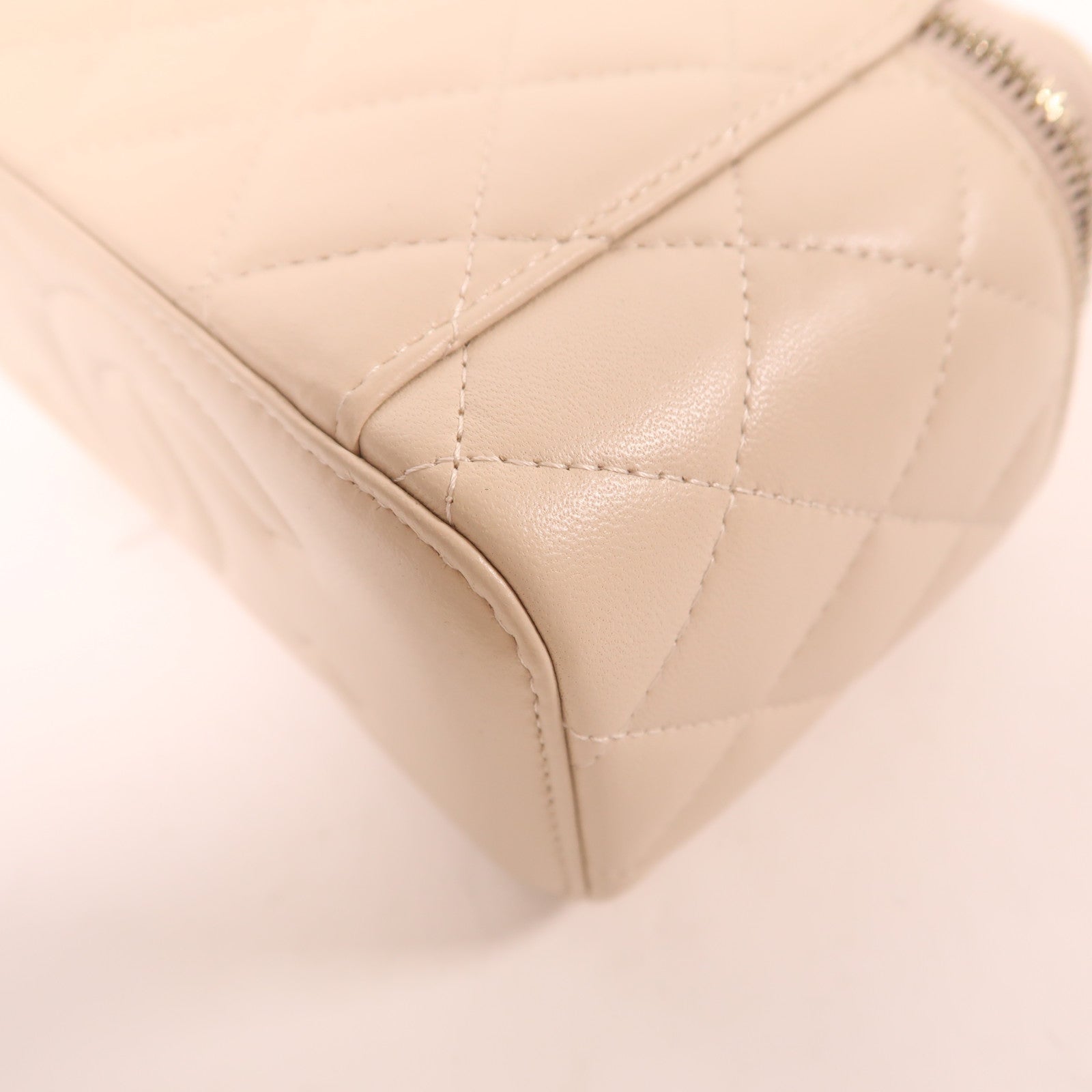 CHANEL 羊皮皮革Vanity Case金扣手挽肩背兩用袋