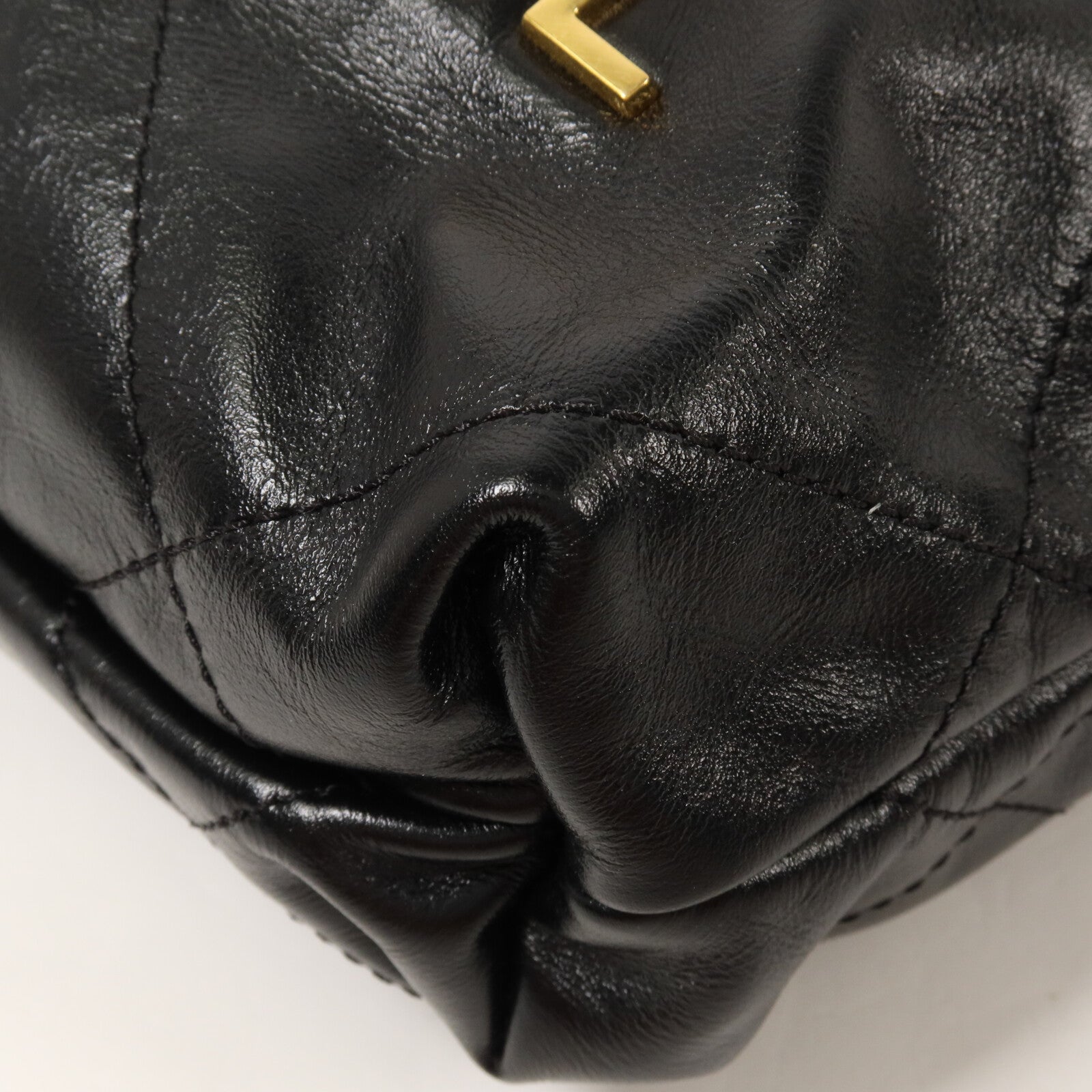 CHANEL 牛皮皮革Chanel 22 Mini鏈帶肩背袋