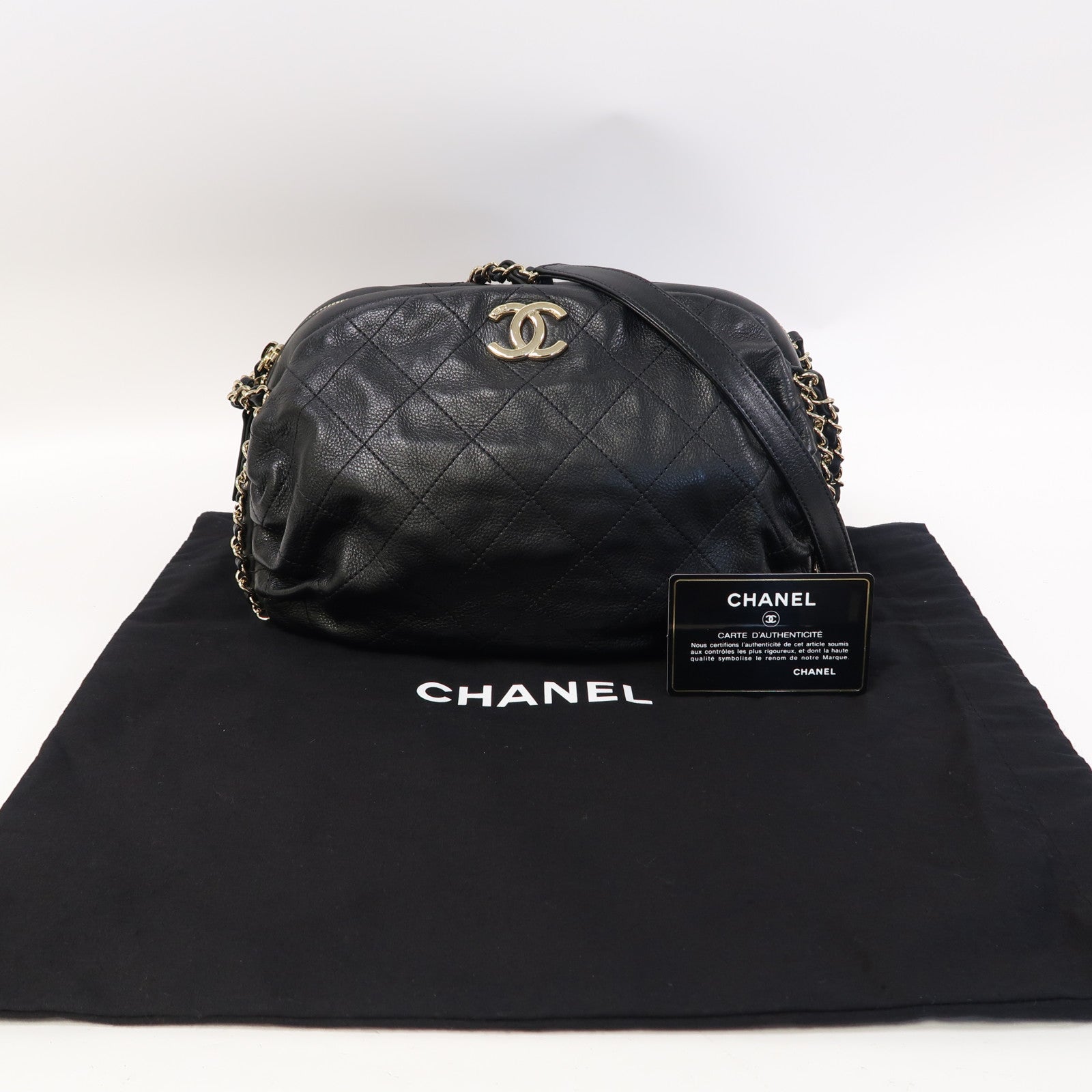 CHANEL 菱格牛皮皮革Chain Shoulder金扣鏈帶肩背袋黑色