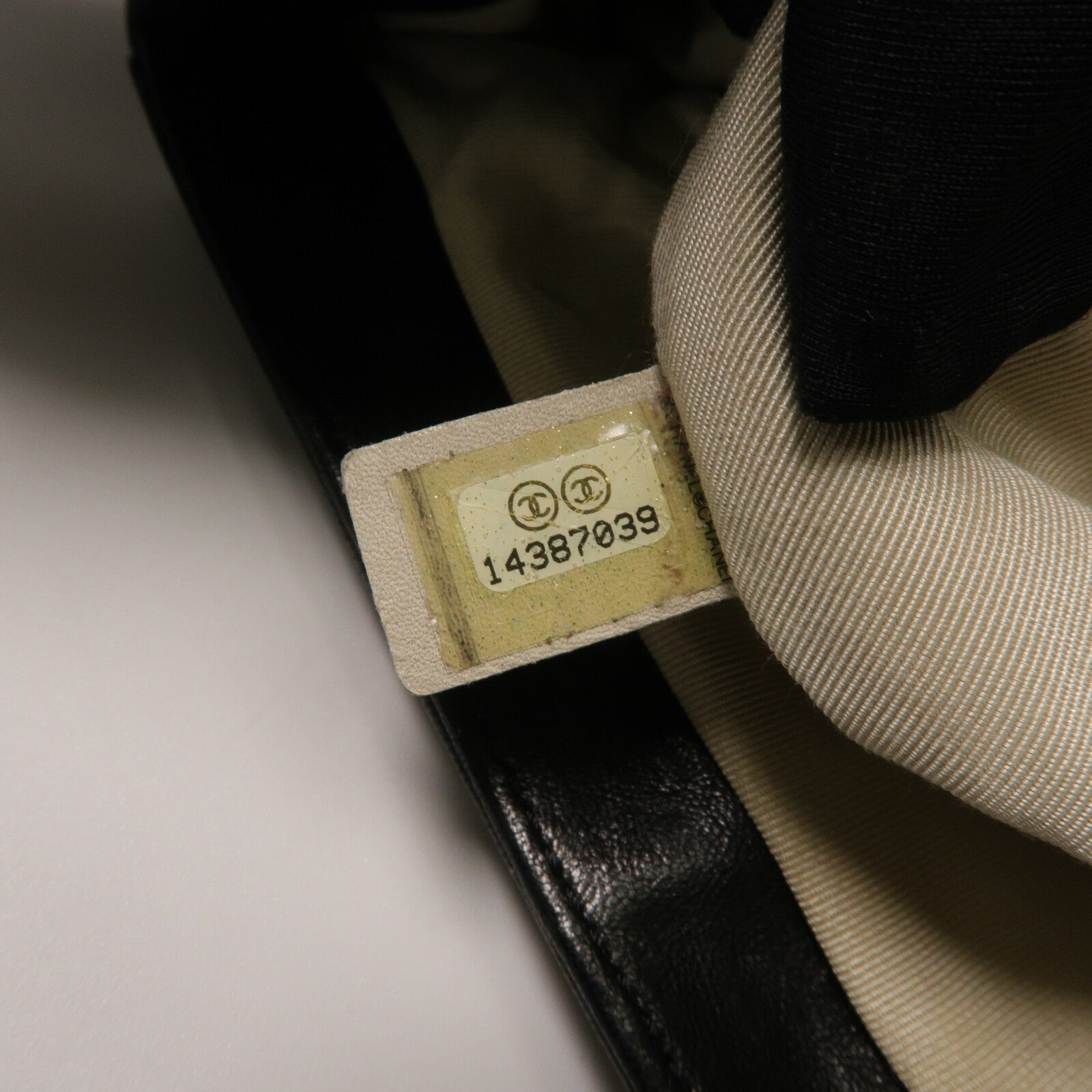 CHANEL 牛皮皮革Shoulder Bag鏈帶肩背袋