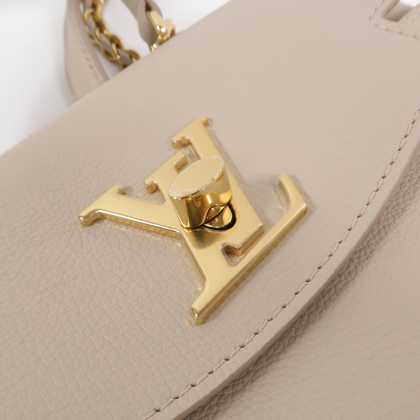 LOUIS VUITTON 牛皮皮革Lockme Ever Mini金扣手挽肩背兩用袋