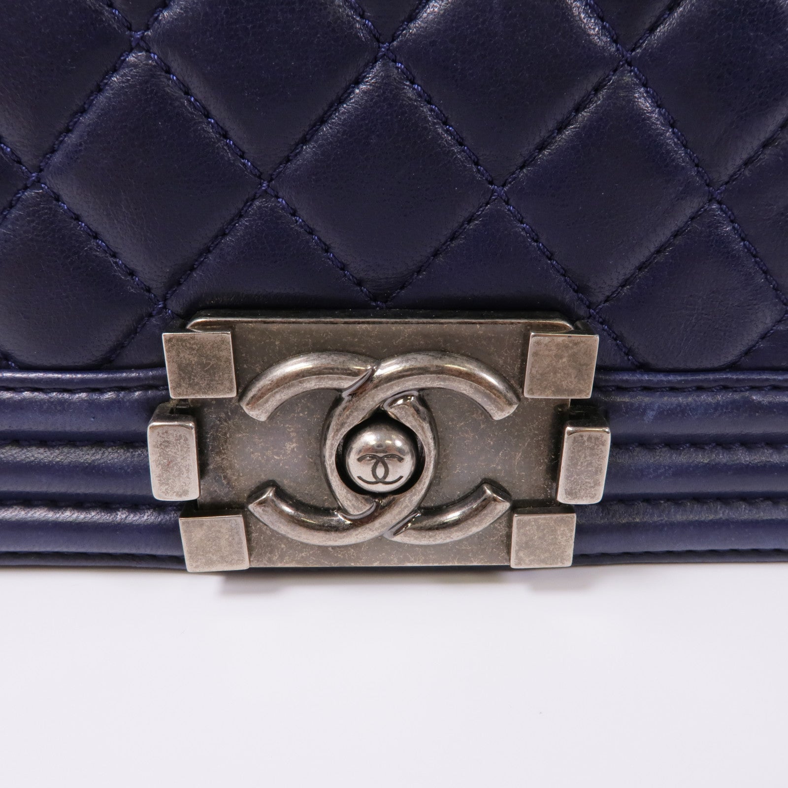 CHANEL 羊皮皮革Boy 25鏈帶肩背袋