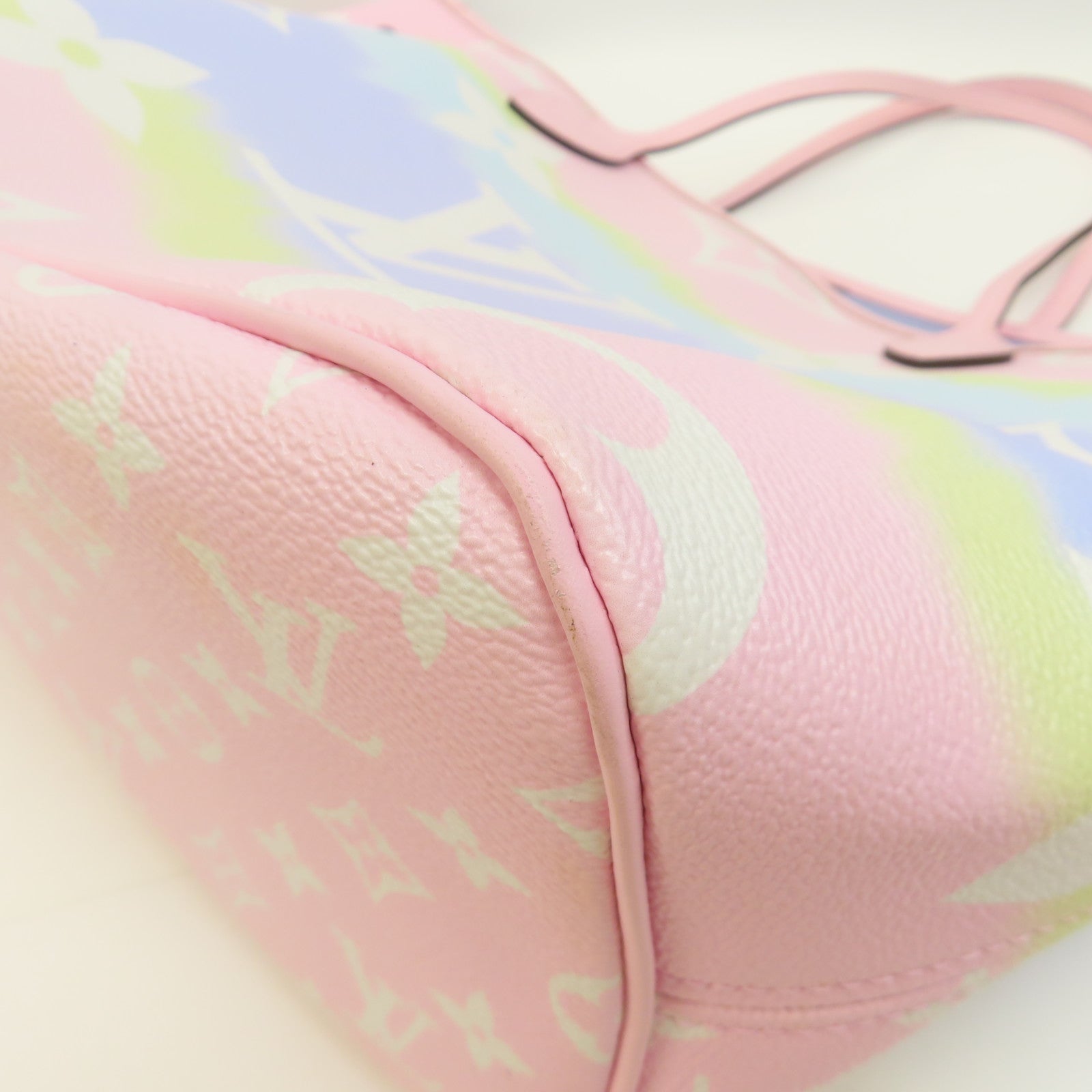LOUIS VUITTON Escale Pastel Neverfull MM銀扣手挽袋粉紅色