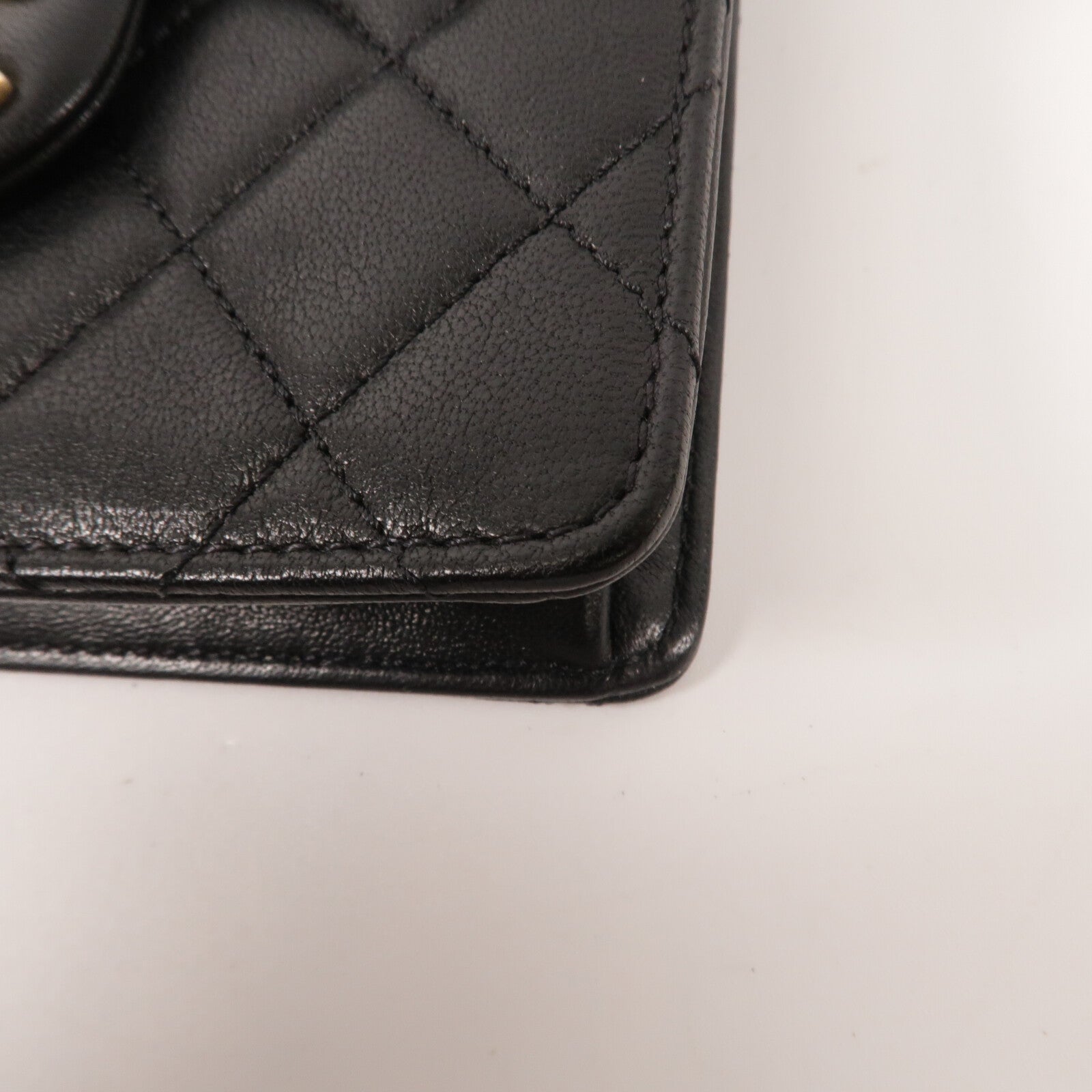 CHANEL 牛皮皮革Matelasse Pearl Chain Bag鏈帶肩背袋