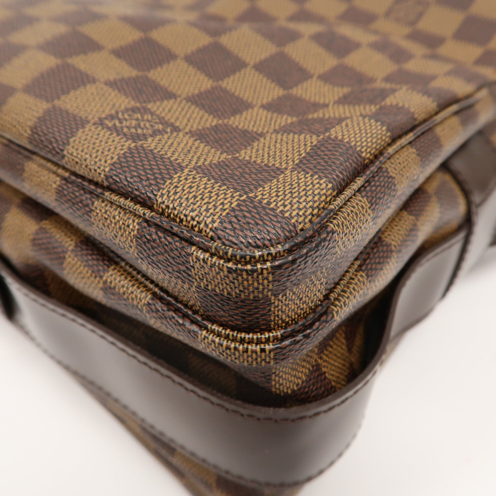 LOUIS VUITTON Damier Ebene Naviglio金扣肩背袋啡色