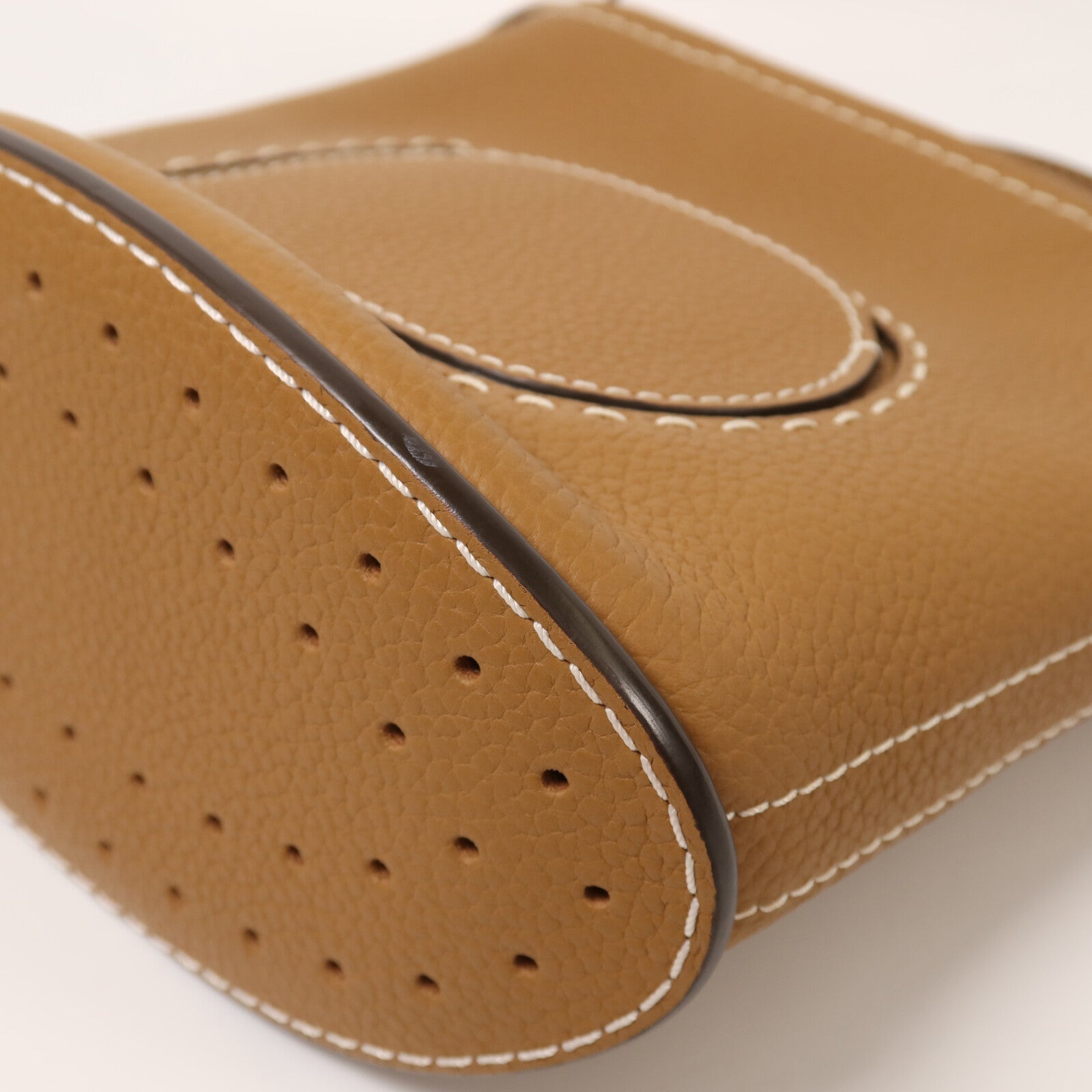 Delvaux 牛皮皮革Pin Mini Bucket金扣手挽袋