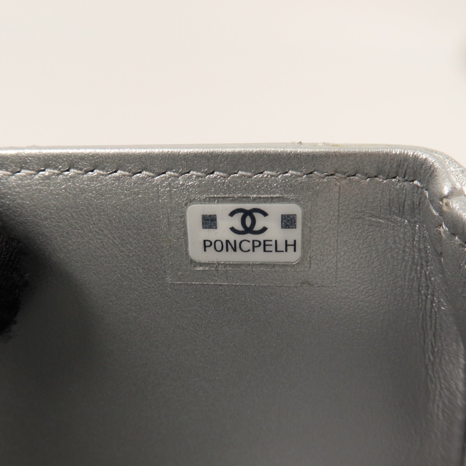 CHANEL 牛皮皮革Clutch With Chain鏈帶肩背袋