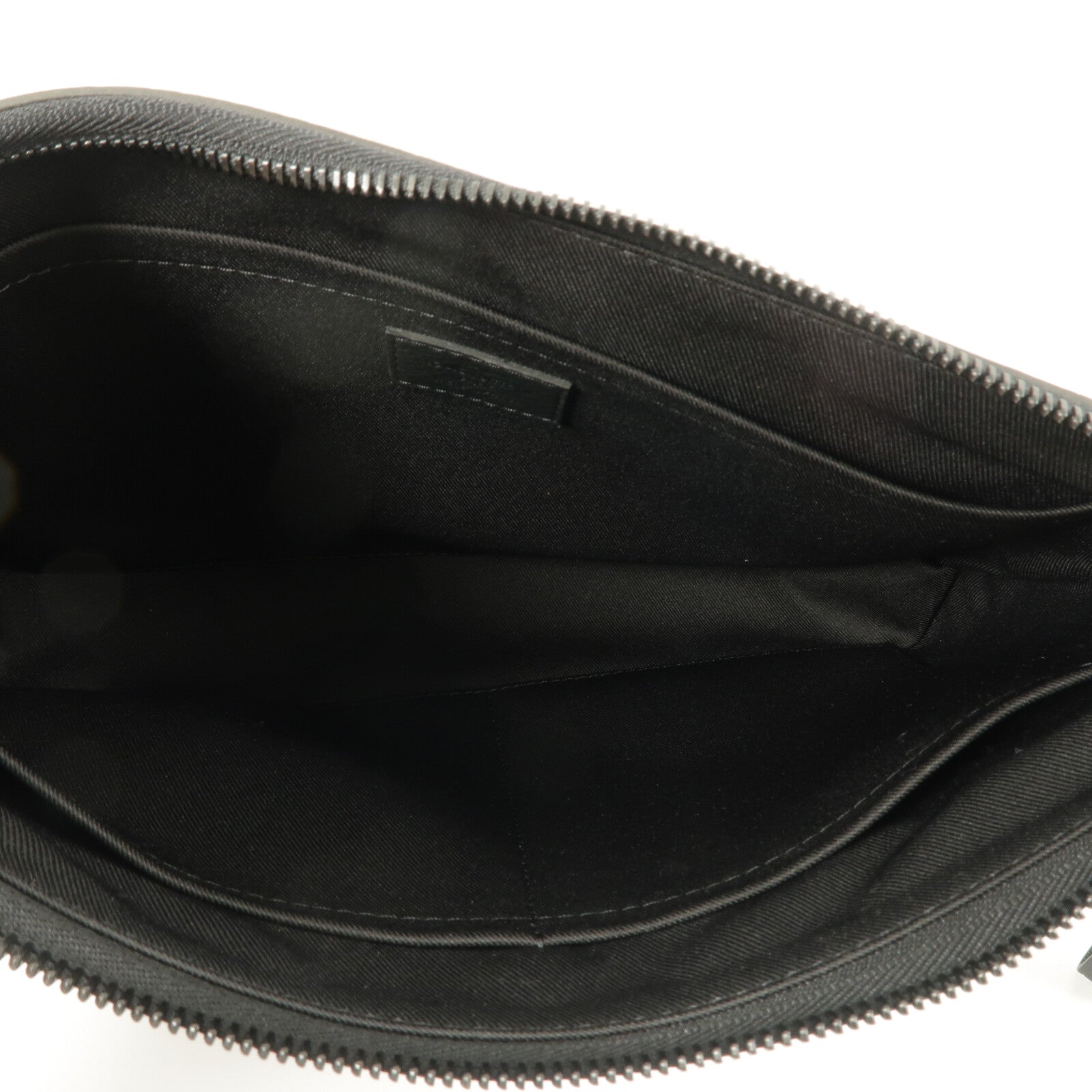 LOUIS VUITTON Monogram Shadow Pochette Voyage Souple手拿包