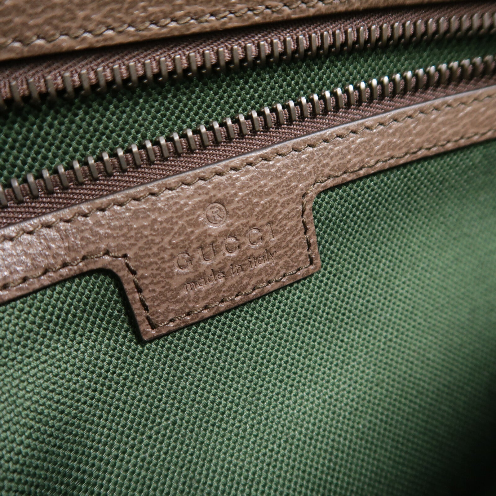 GUCCI 塗層帆布Ophidia Crossbody Bag Medium肩背袋
