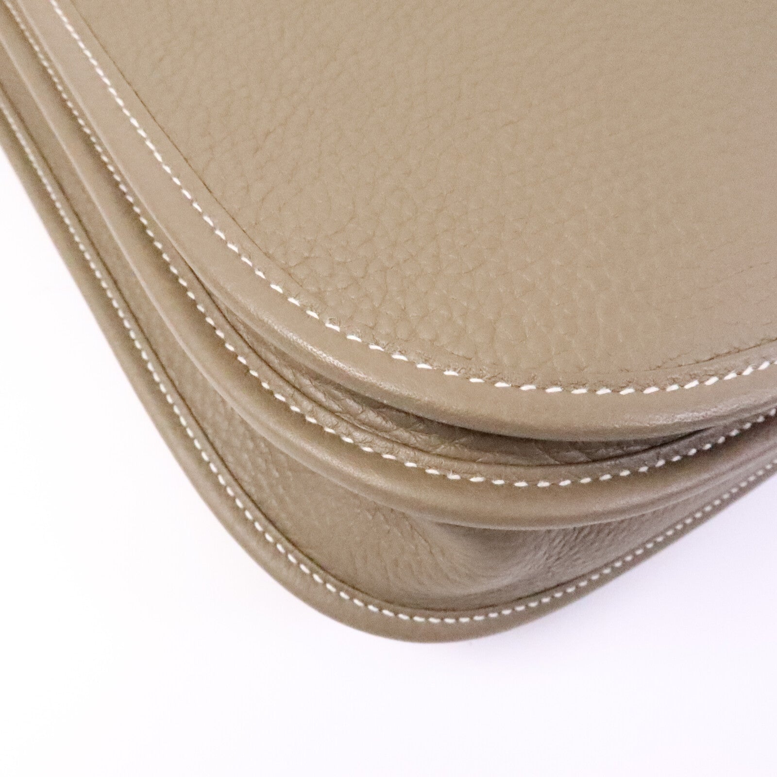HERMES Clemence皮革Evelyne PM肩背袋Etoupe