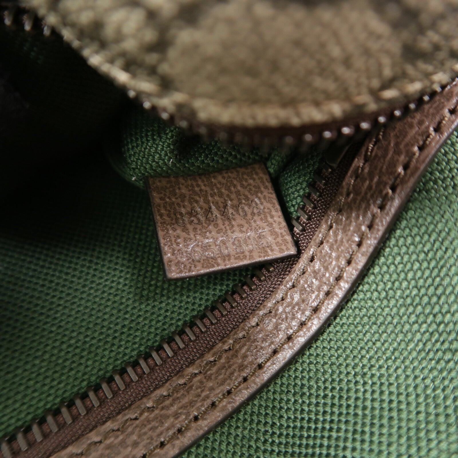 GUCCI 塗層帆布Ophidia Crossbody Bag Medium肩背袋