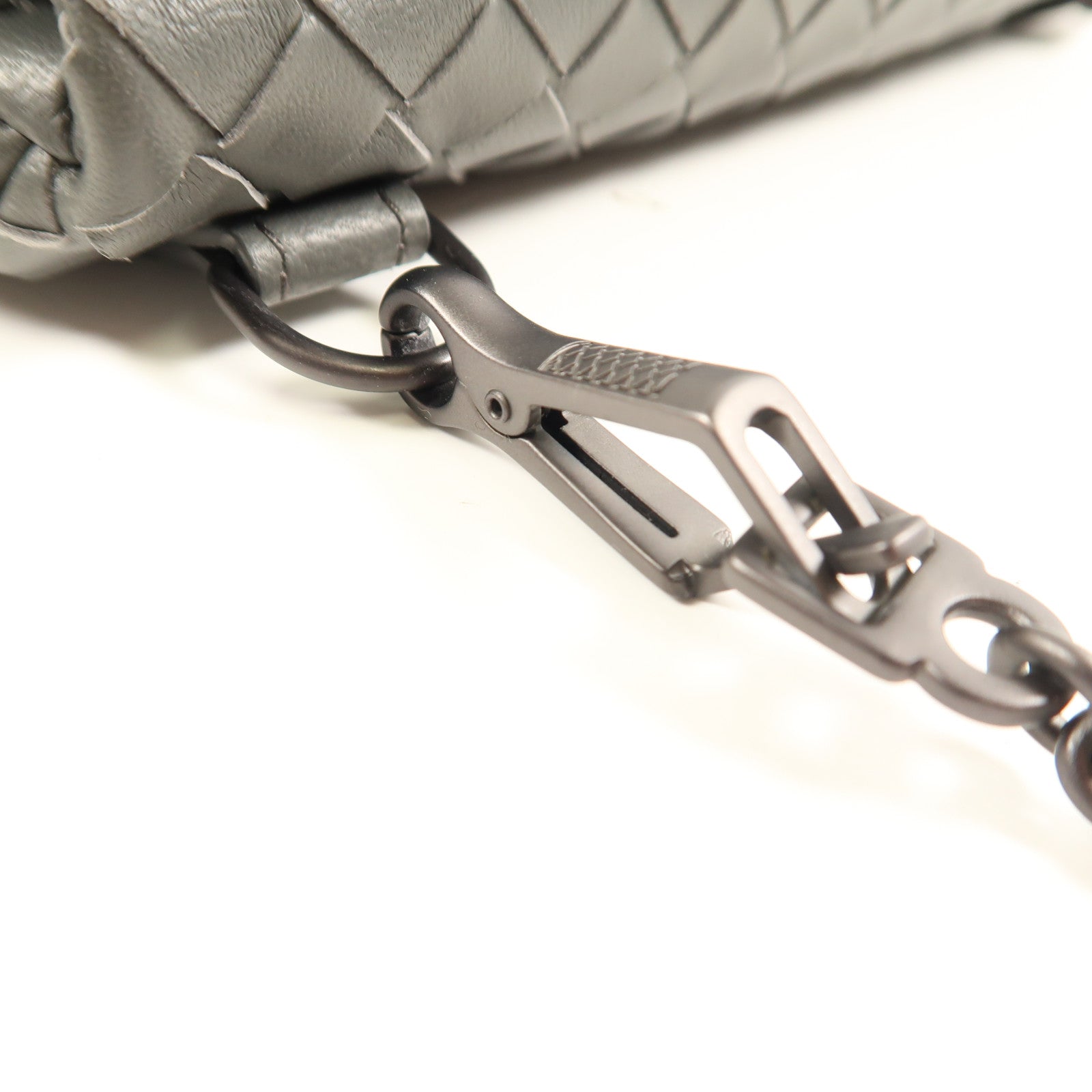 BOTTEGA VENETA 羊皮皮革Shoulder Bag黑扣肩背袋