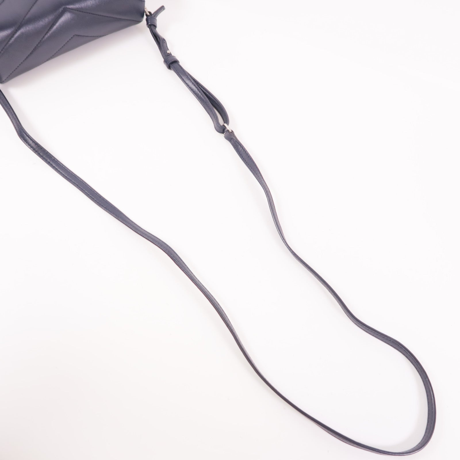 SAINT LAURENT 牛皮皮革Lou Lou銀扣肩背袋