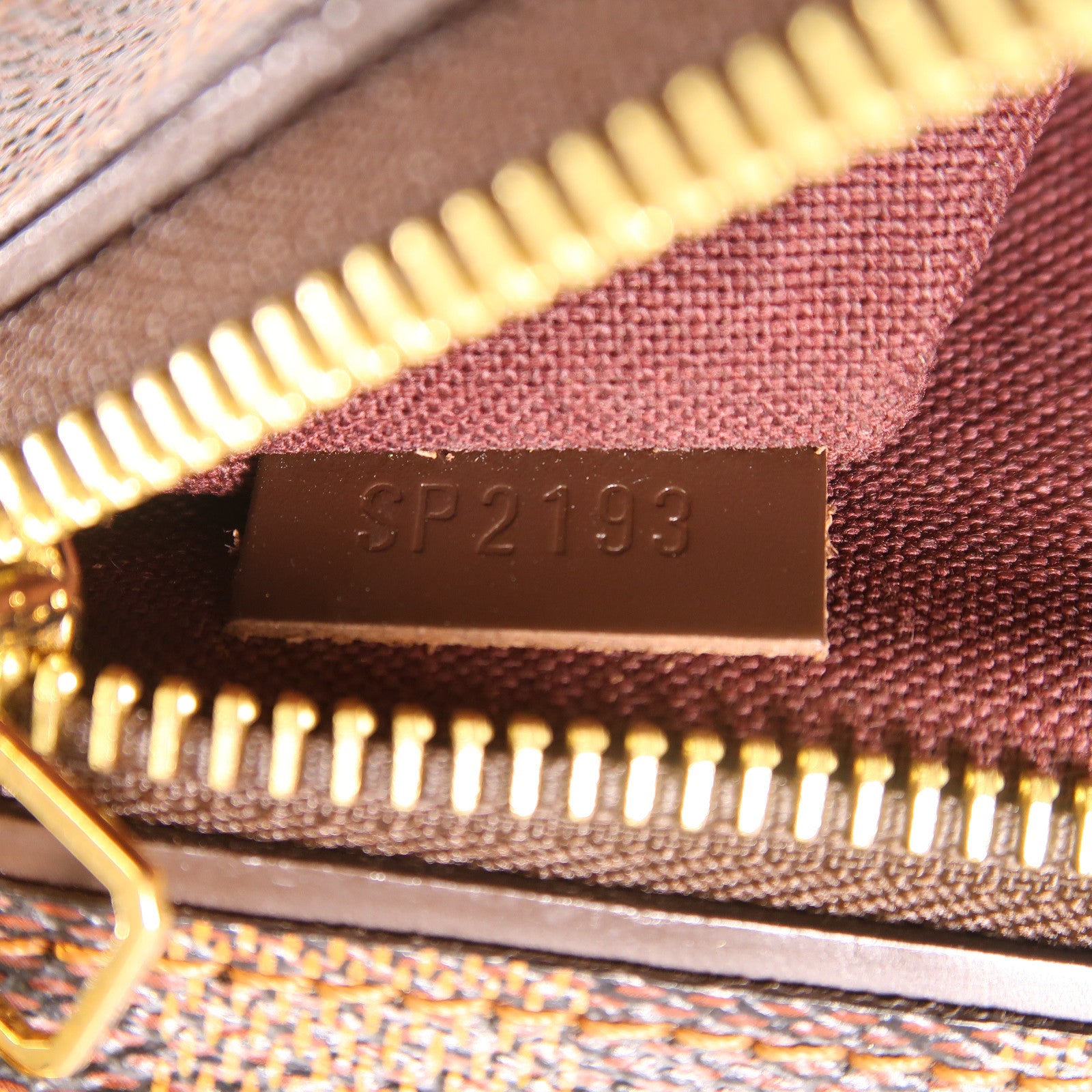 LOUIS VUITTON Damier Hoxton GM金扣肩背袋啡色