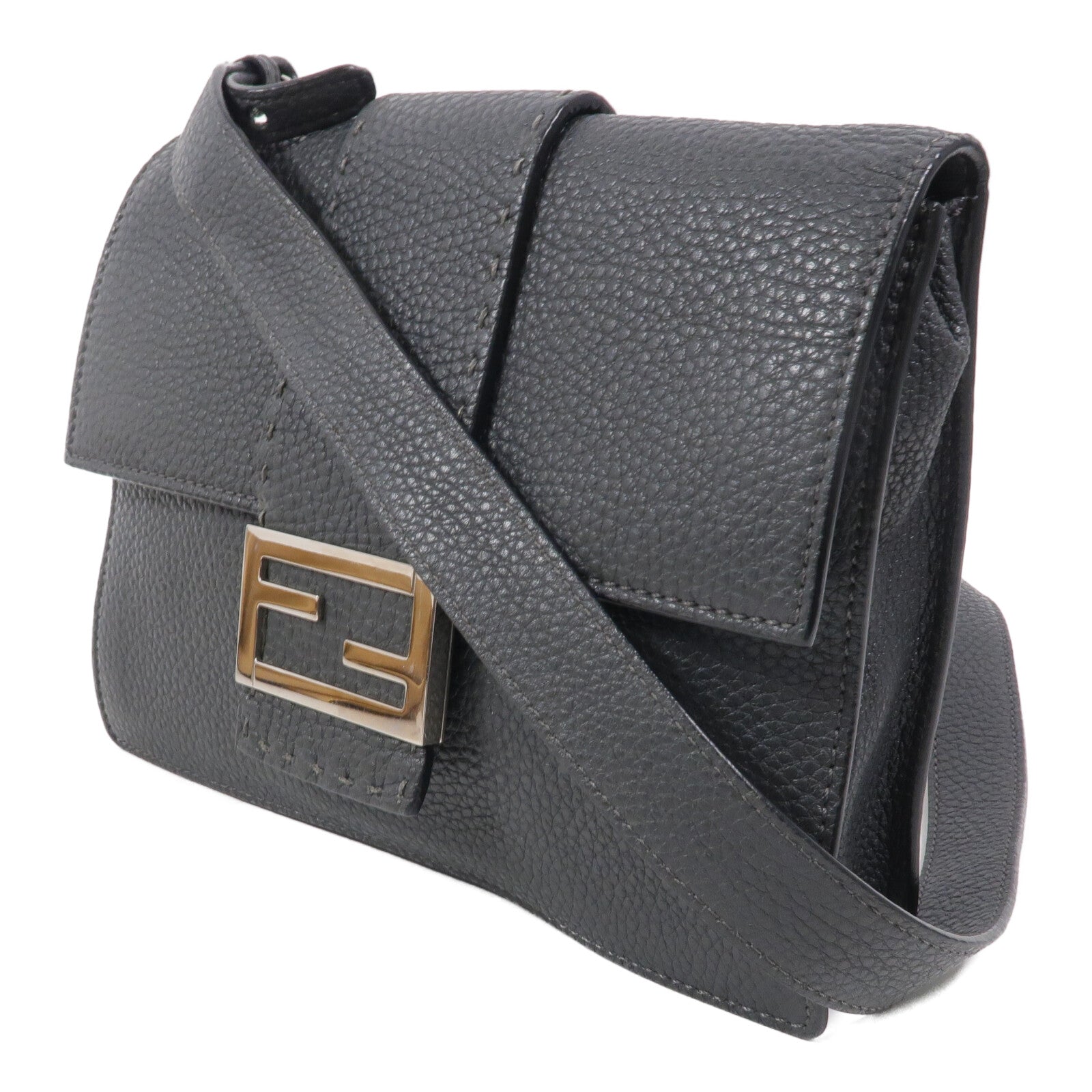 FENDI 牛皮皮革Flat Baguette肩背袋