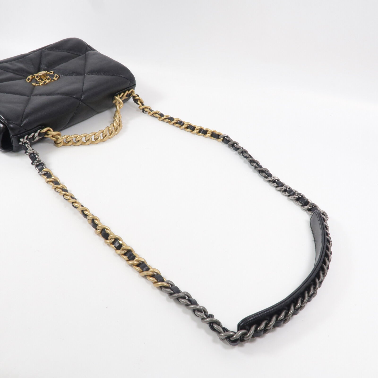 CHANEL 羊皮皮革C19 Small鏈帶手挽肩背兩用袋