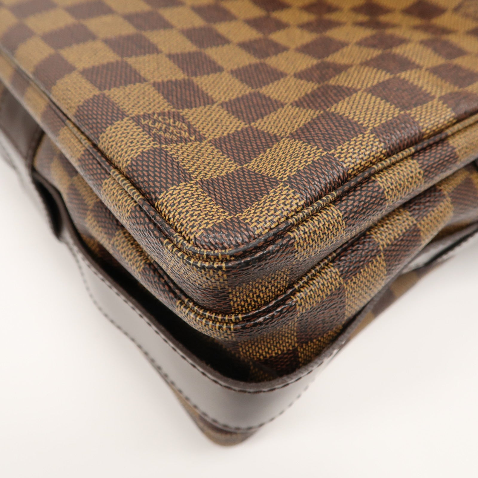 LOUIS VUITTON Damier Ebene Naviglio金扣肩背袋啡色