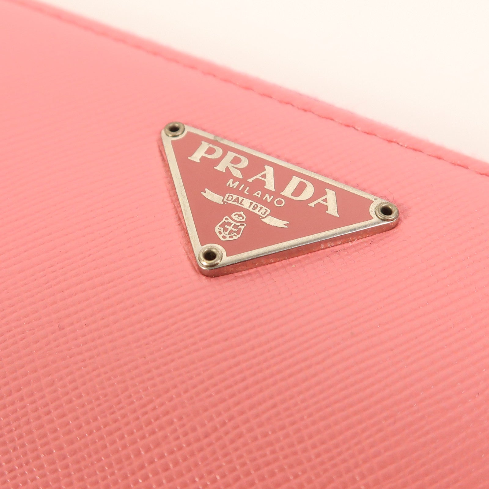 PRADA Saffiano皮革Zipper Long Wallet銀扣長錢包