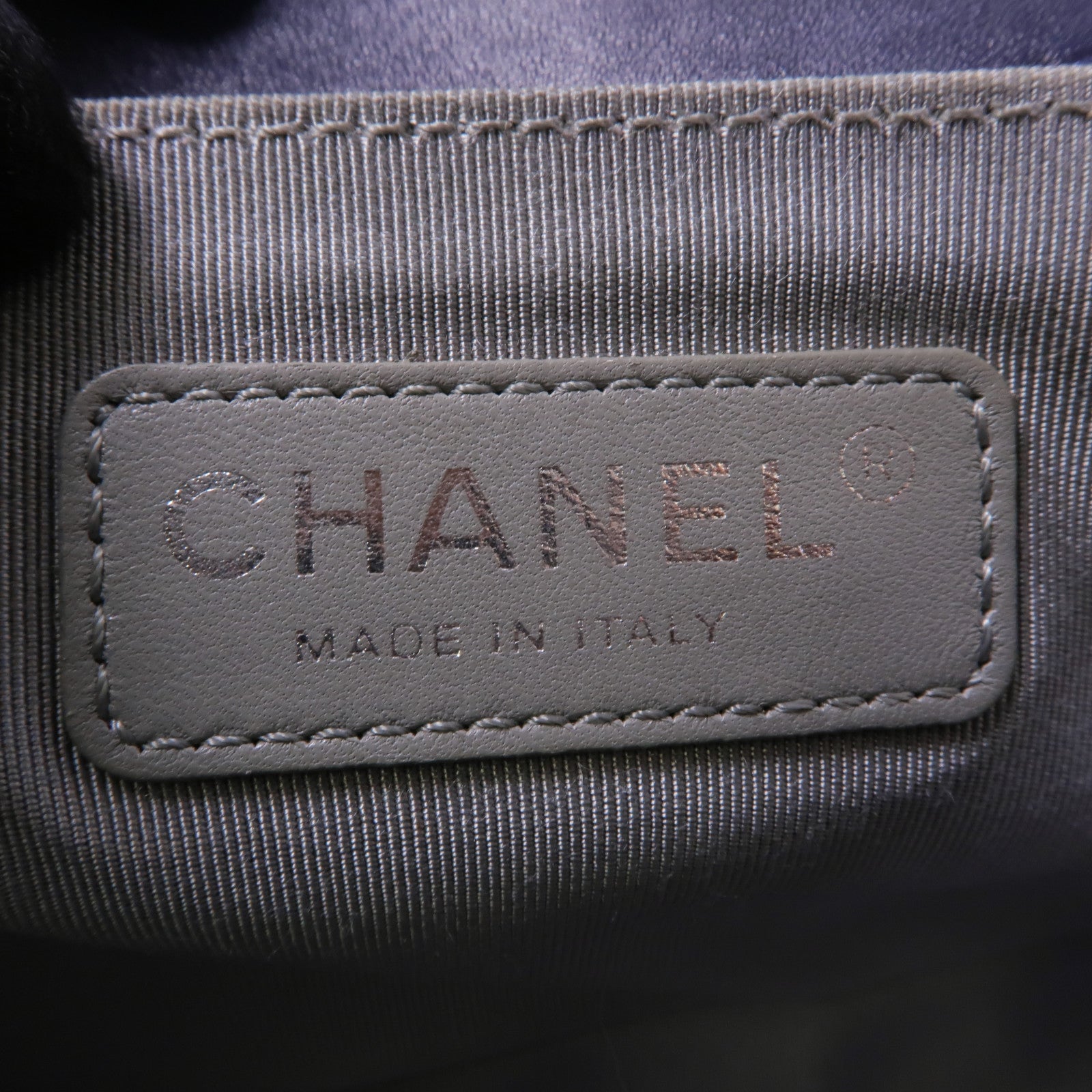 CHANEL 【激減優惠】羊皮皮革Boy 25鏈帶肩背袋