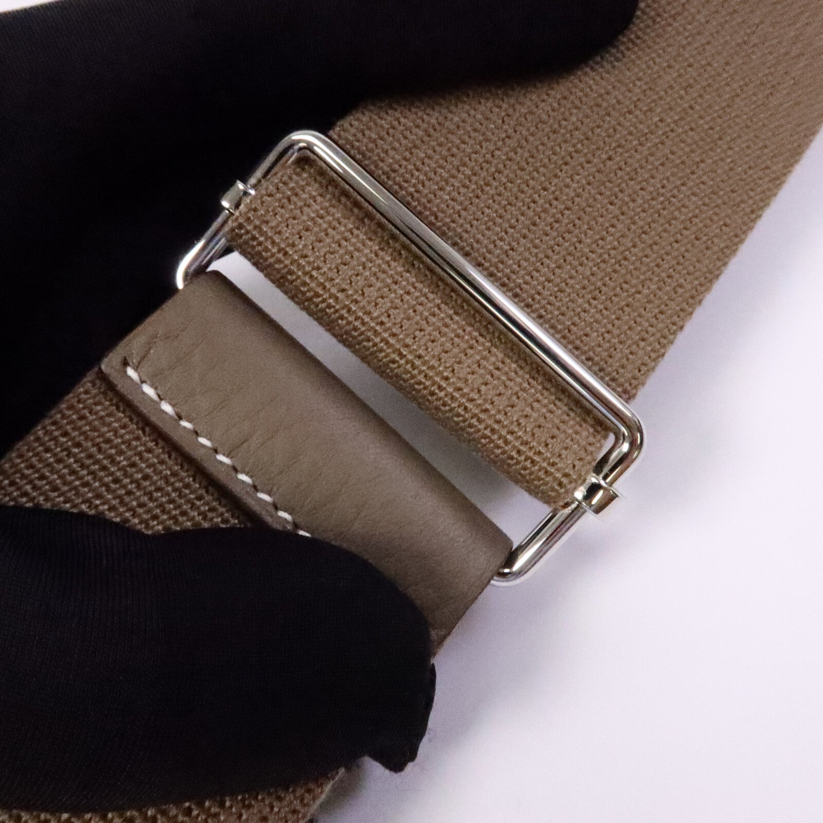 HERMES Clemence皮革Evelyne PM肩背袋Etoupe