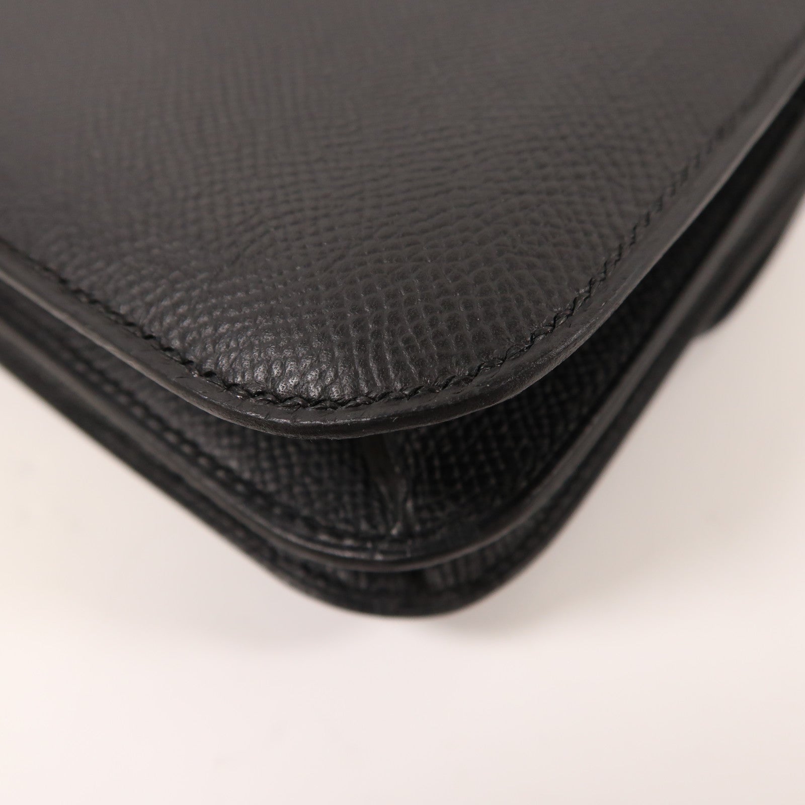 HERMES Epsom皮革Constance Mini金扣肩背袋Noir