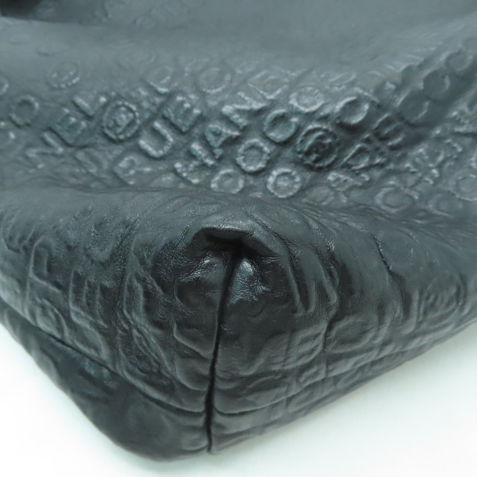 CHANEL 牛皮皮革Shoulder Bag銀扣肩背袋黑色