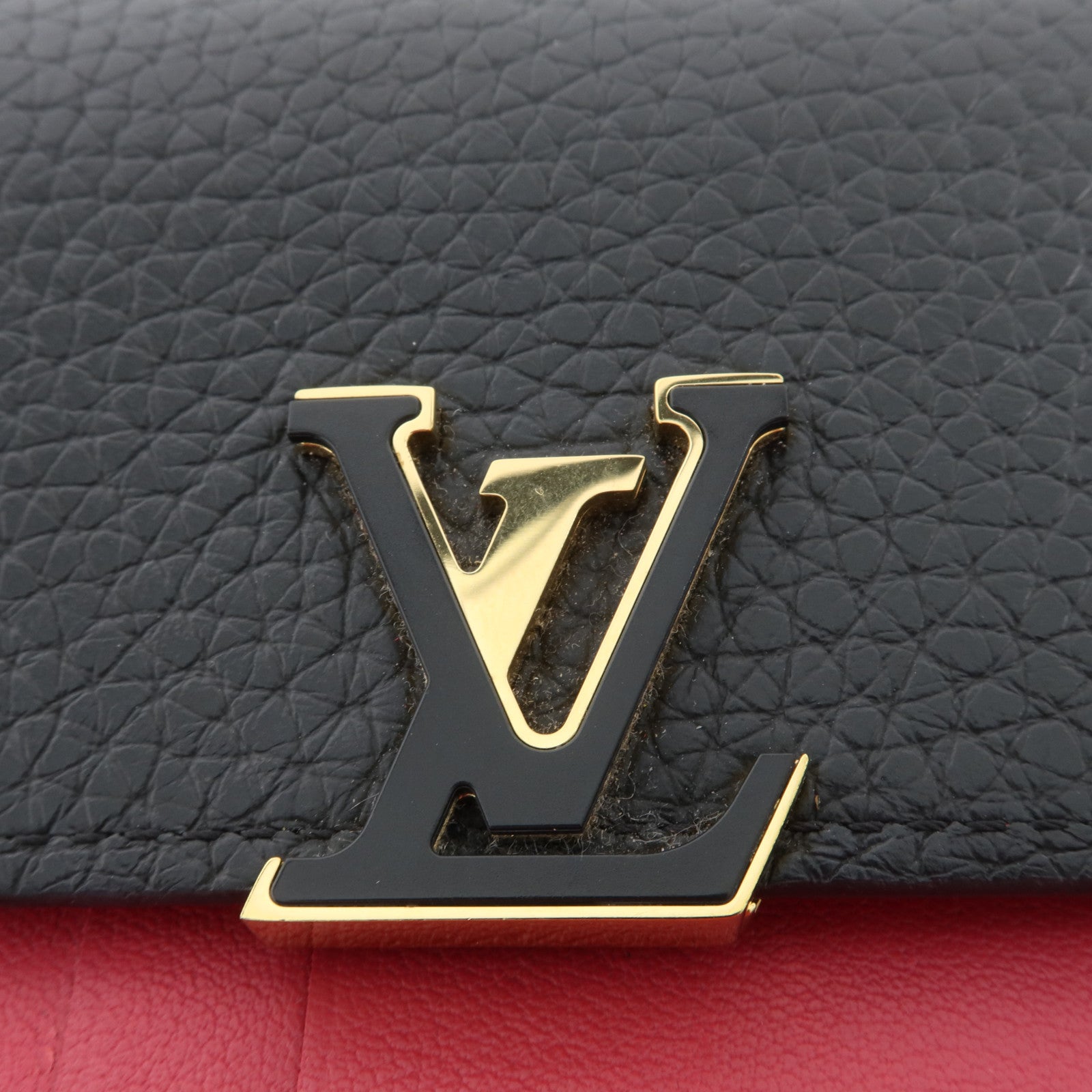 LOUIS VUITTON Taurillon Capucines Compact Wallet金扣錢包