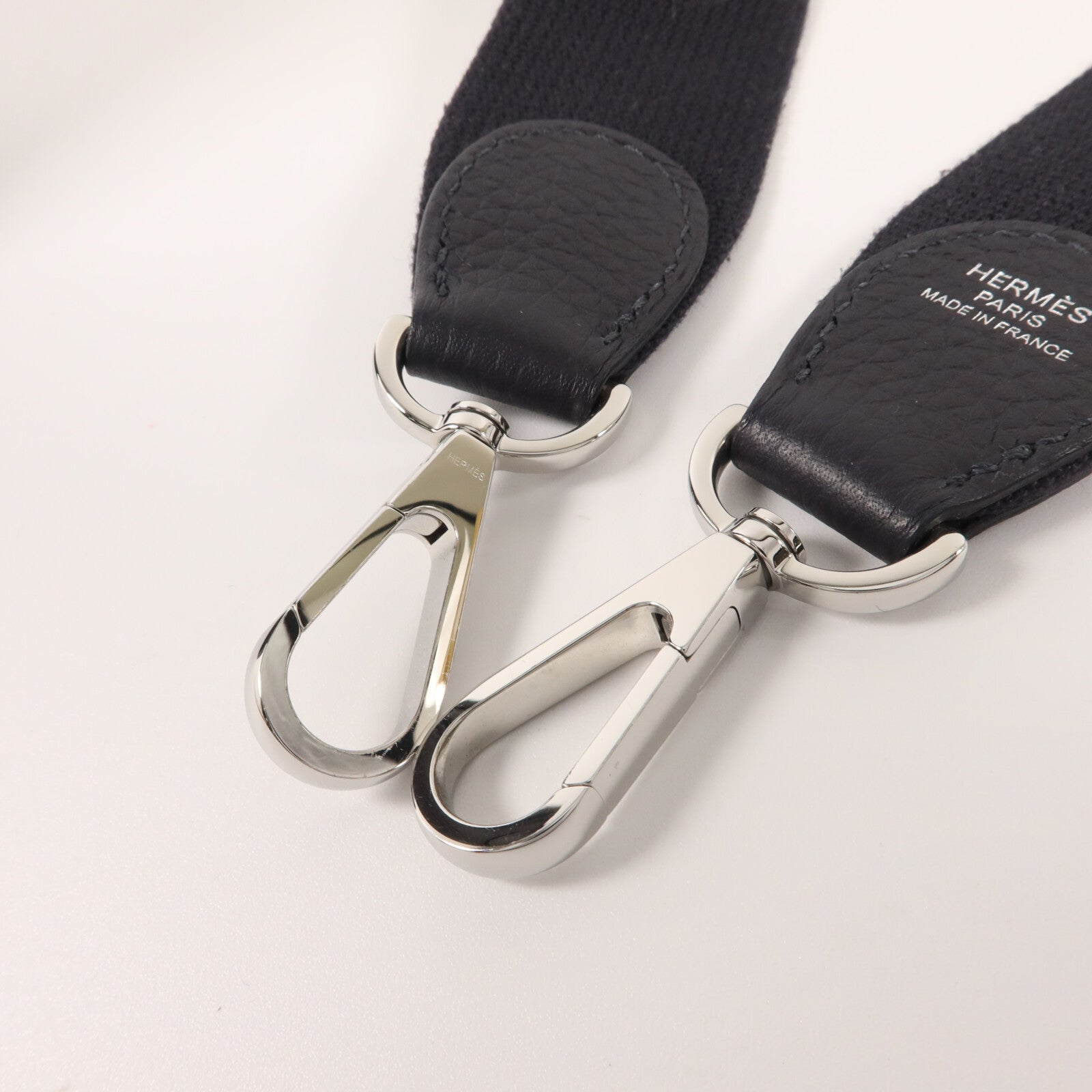 HERMES Clemence皮革Evelyne 23肩背袋Caban