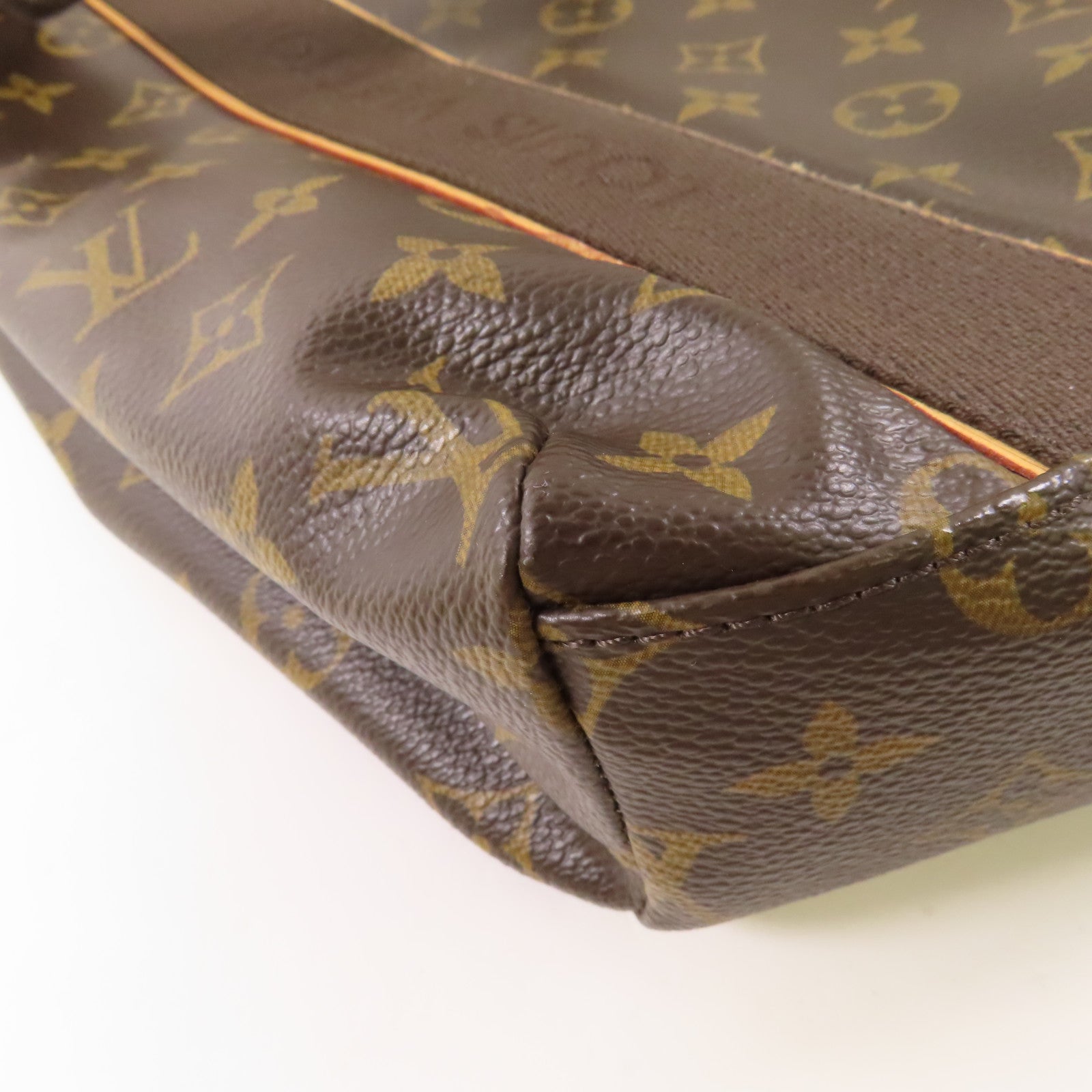 LOUIS VUITTON Monogram Cabas Beaubourg金扣肩背袋棕色